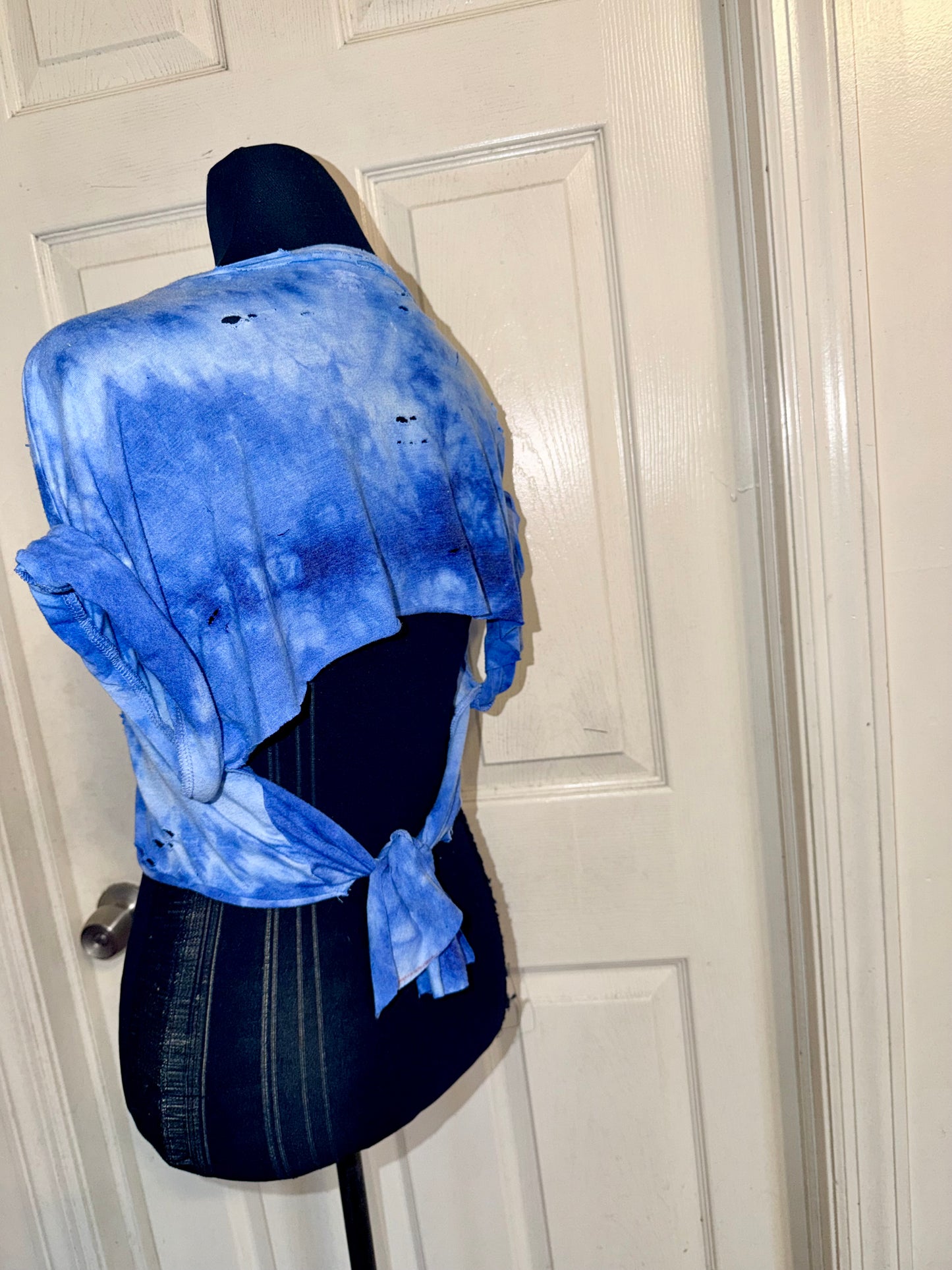 Sublime Distressed Open Tied Back Tee (as is)