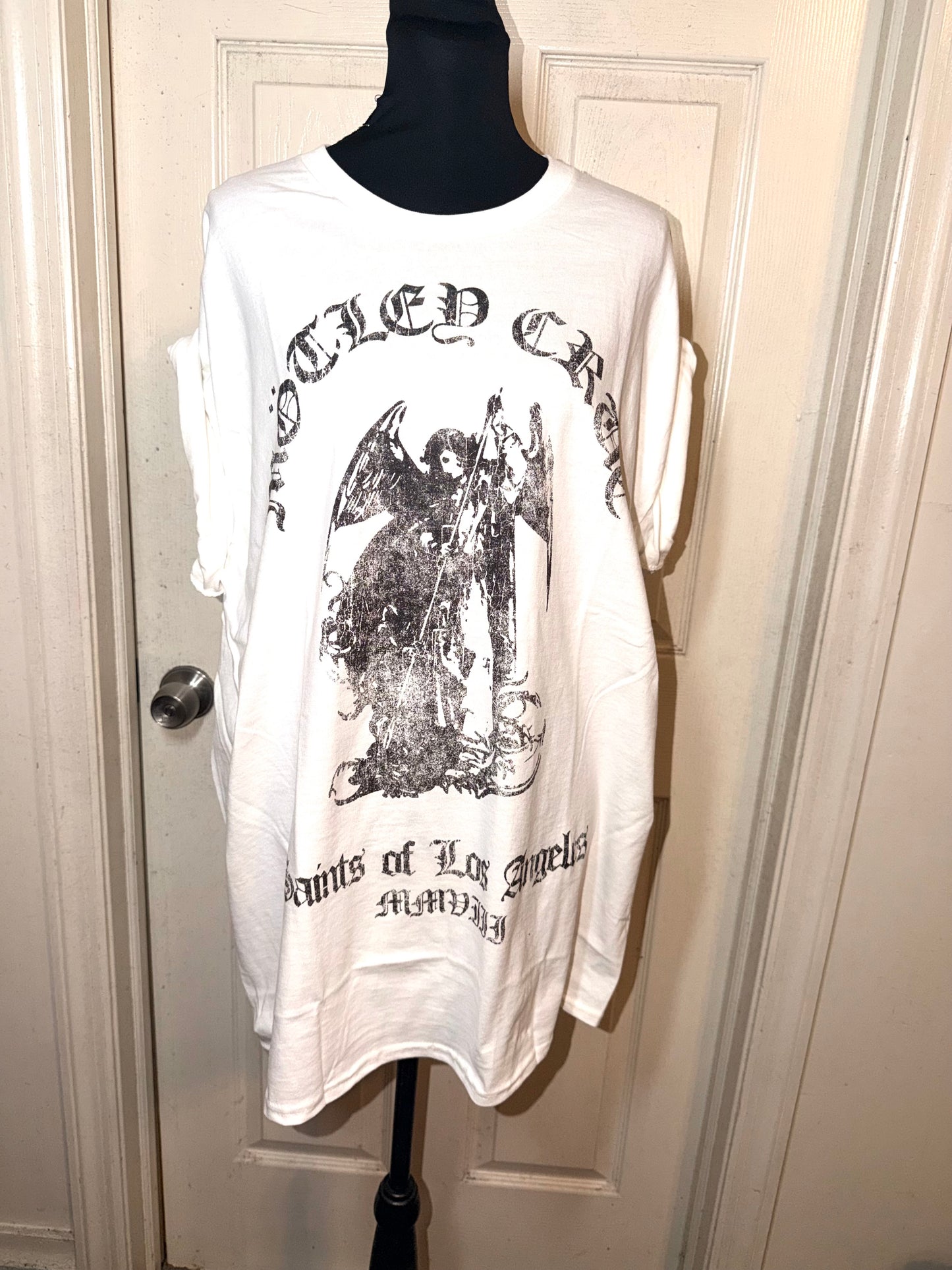 Motley Crue Oversized Distressed Tee