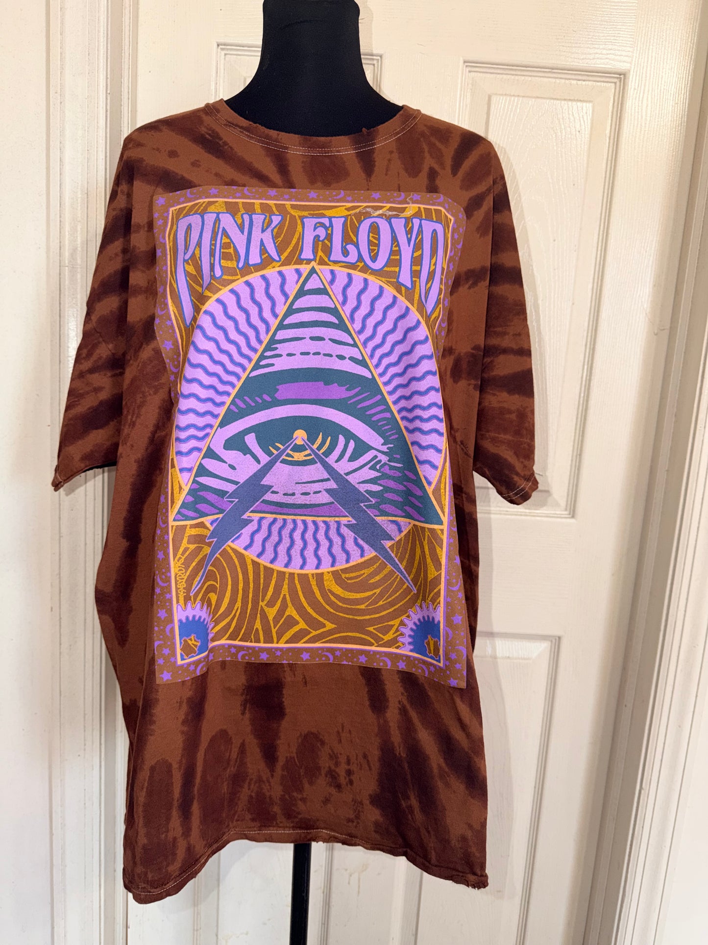 Pink Floyd Oversized Distressed Tee
