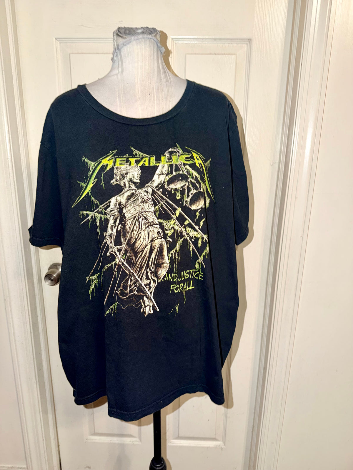 Metallica Oversized Tee