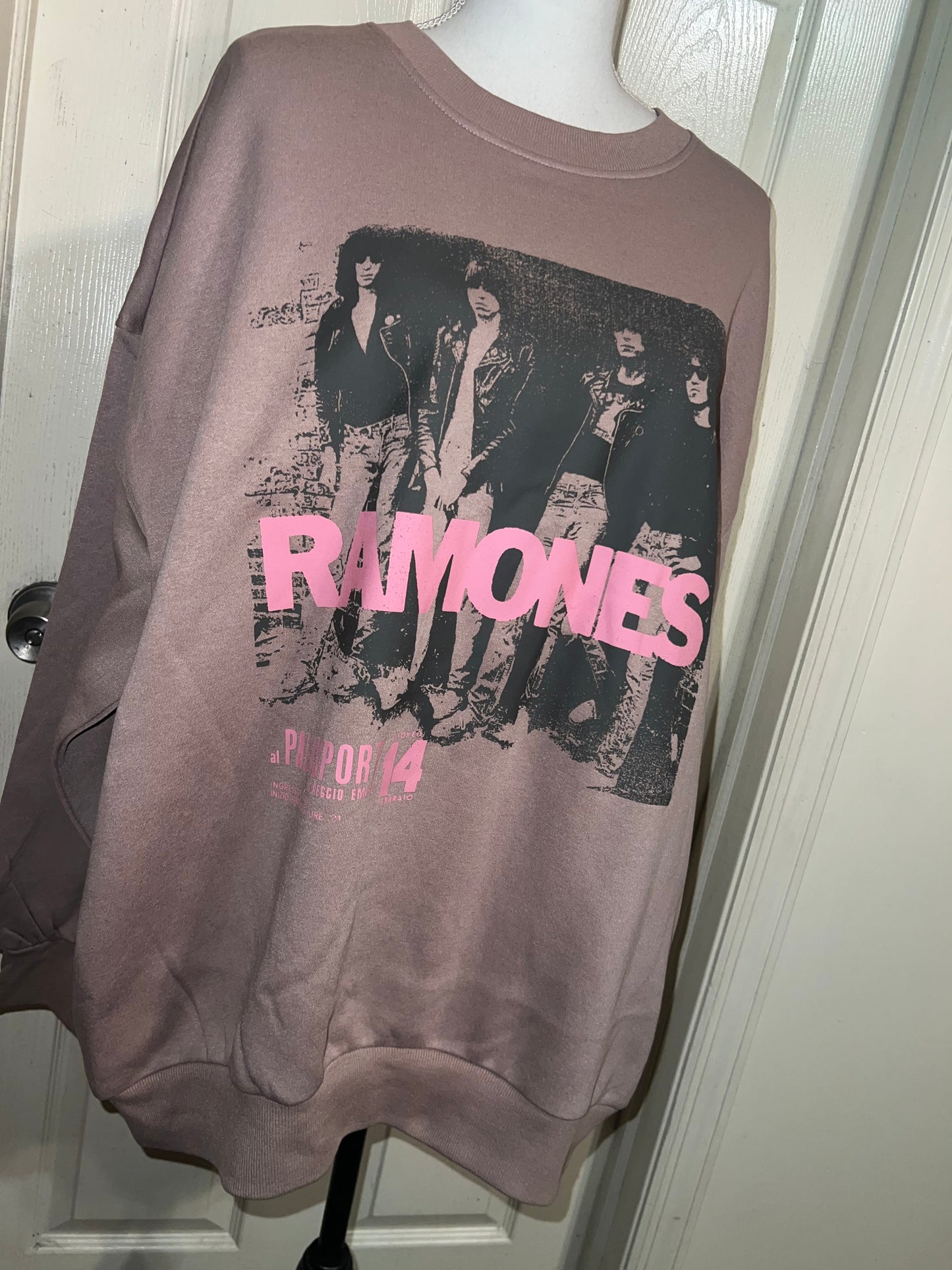 Ramones Oversized Distressed Tee