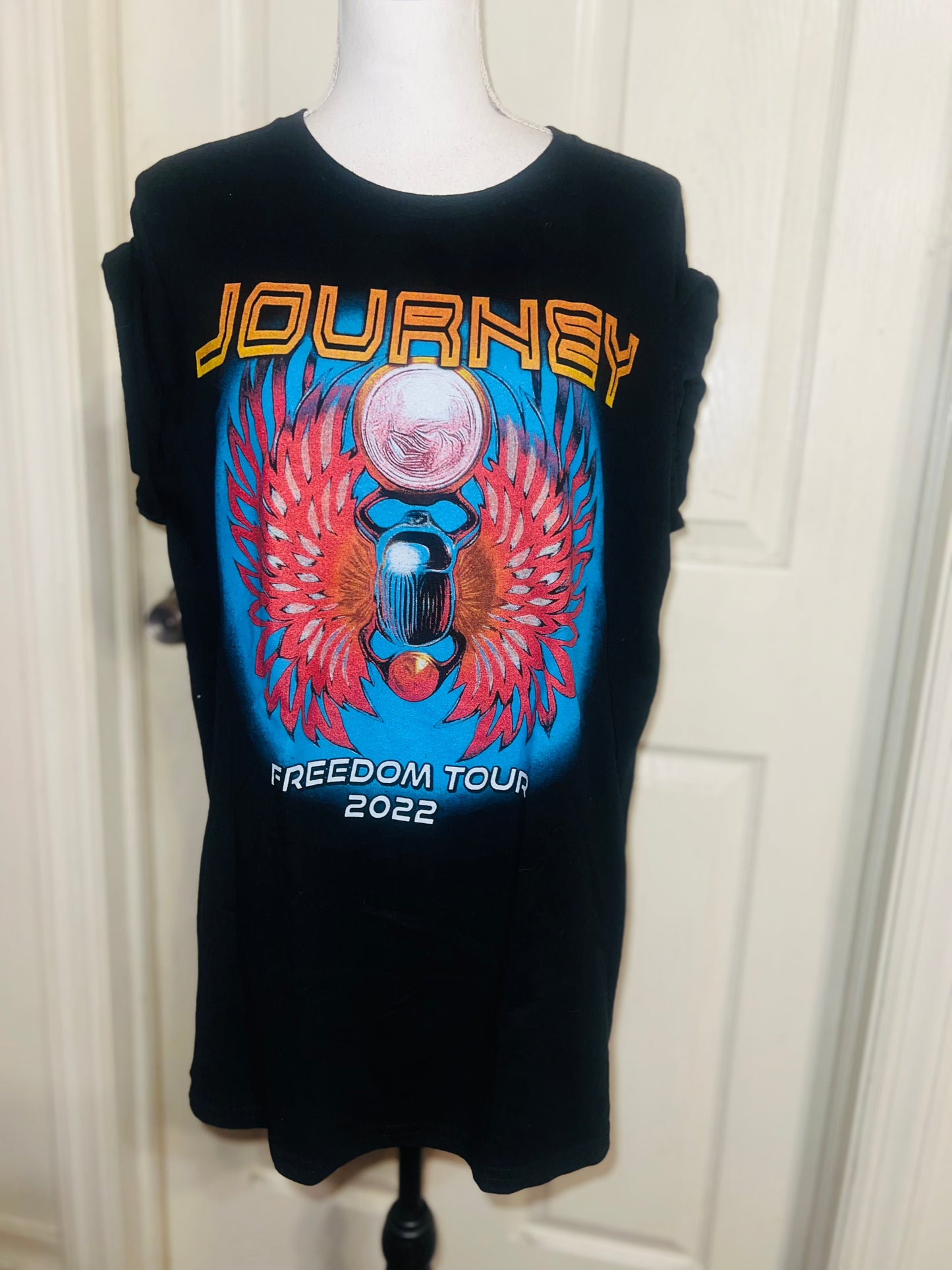 Journey (ft. Toto & Billy Idol) Oversized Distressed Tee