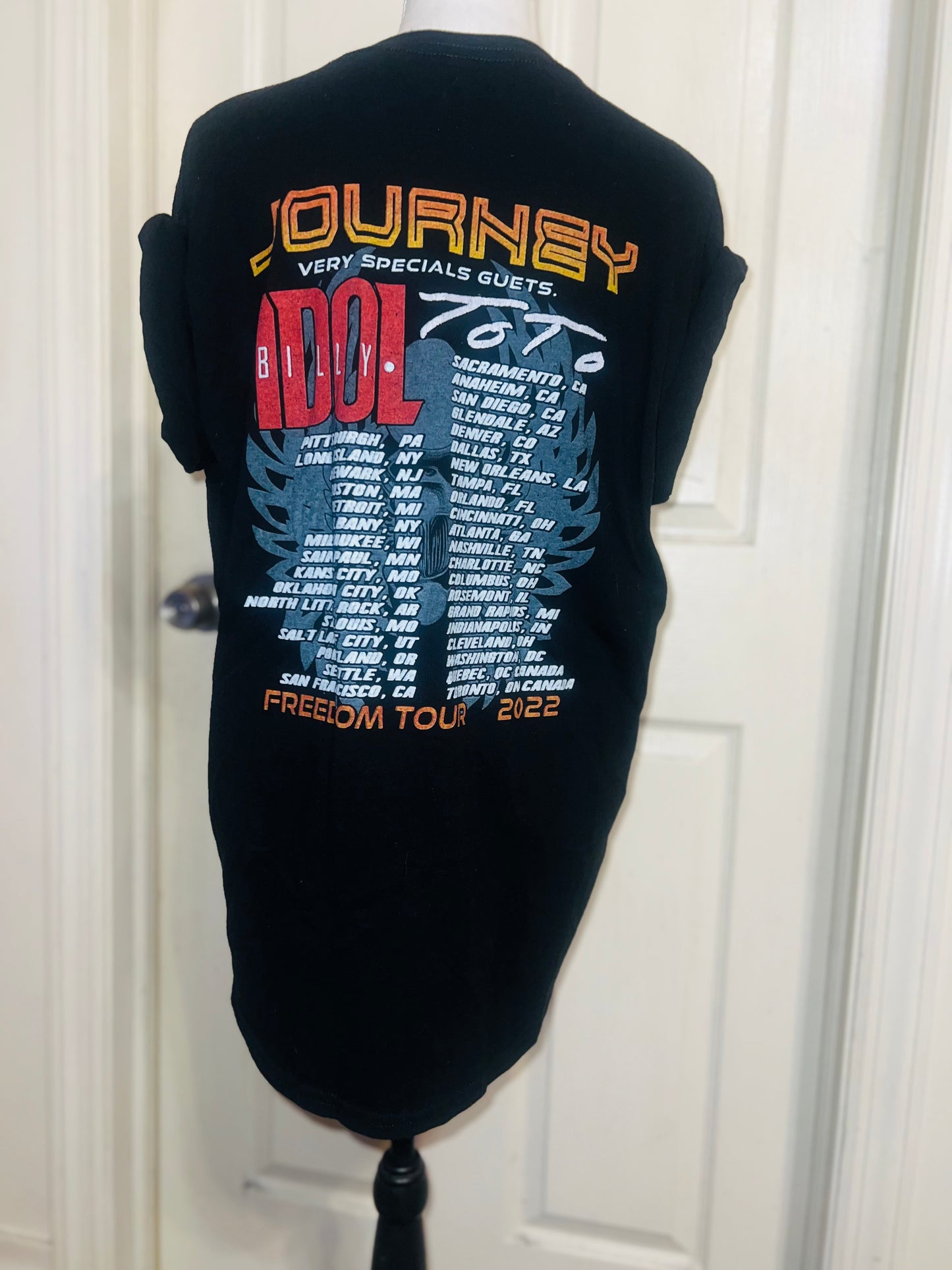 Journey (ft. Toto & Billy Idol) Oversized Distressed Tee