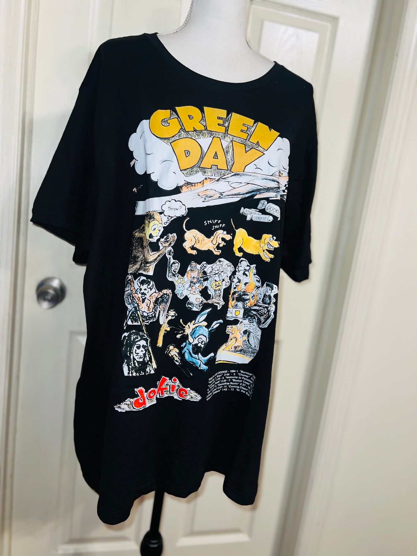 Green Day Oversized Distressed Tee
