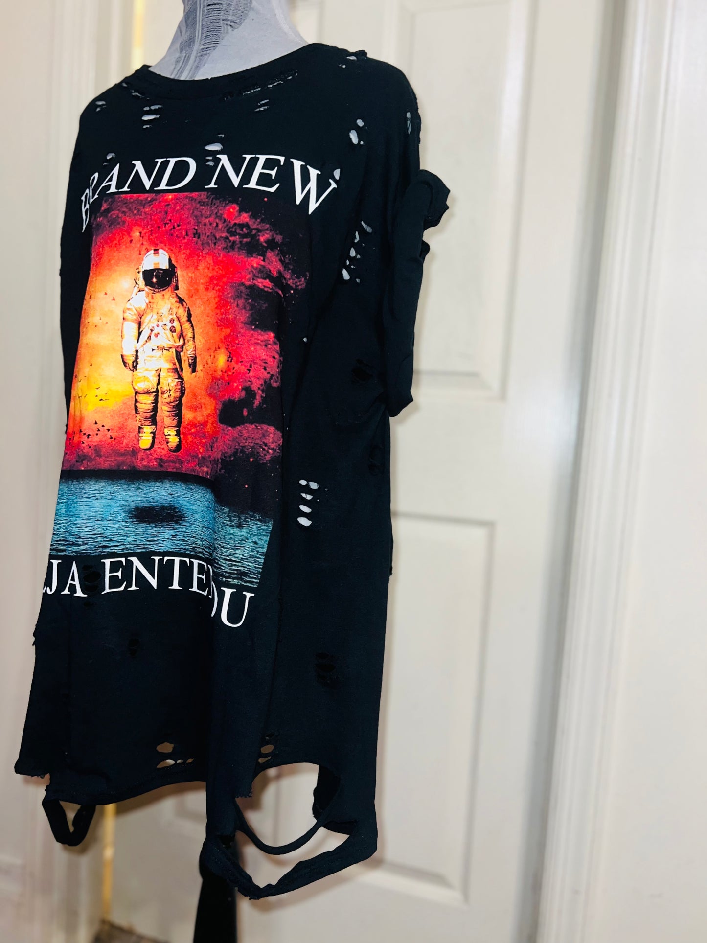 Brand New Deja Entendu Oversized Tee