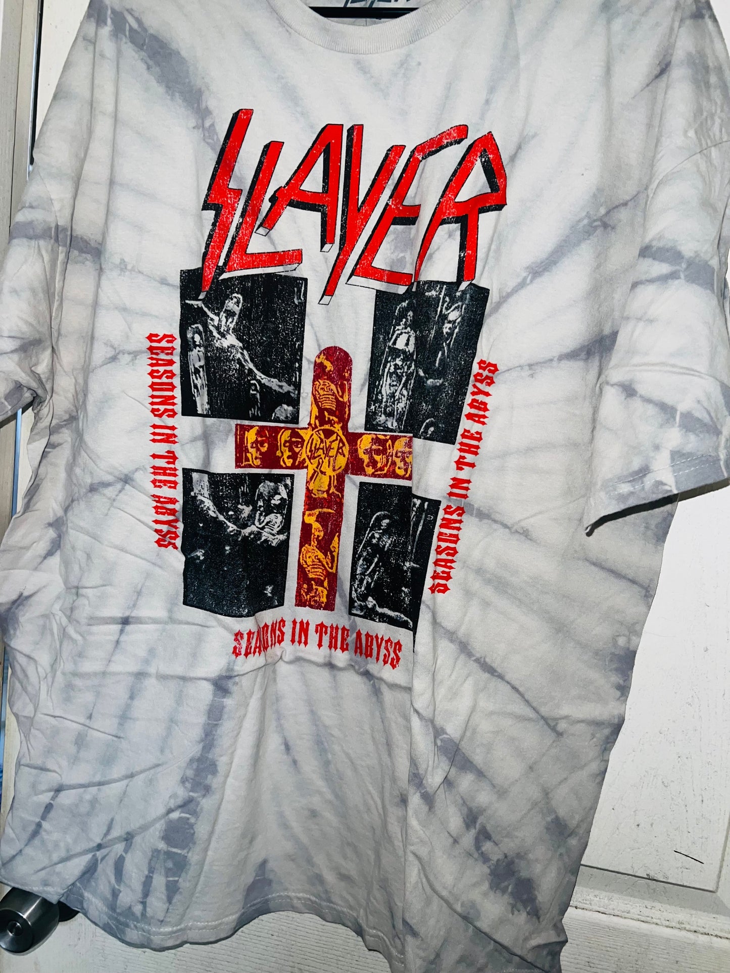 Slayer Seasons in the Abyss Oversized Tee