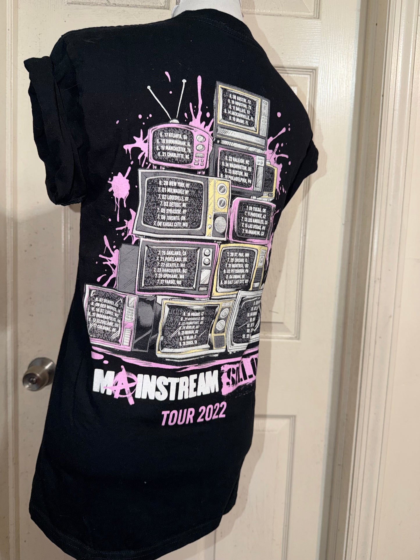 Machine Gun Kelly ft. Avril Lavigne Double Sided Oversized Distressed Tee