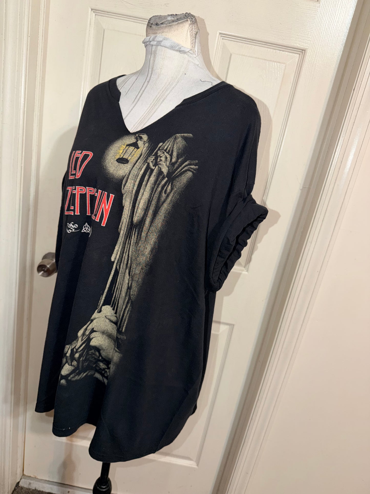 Led Zeppelin Oversized Distressed Tee