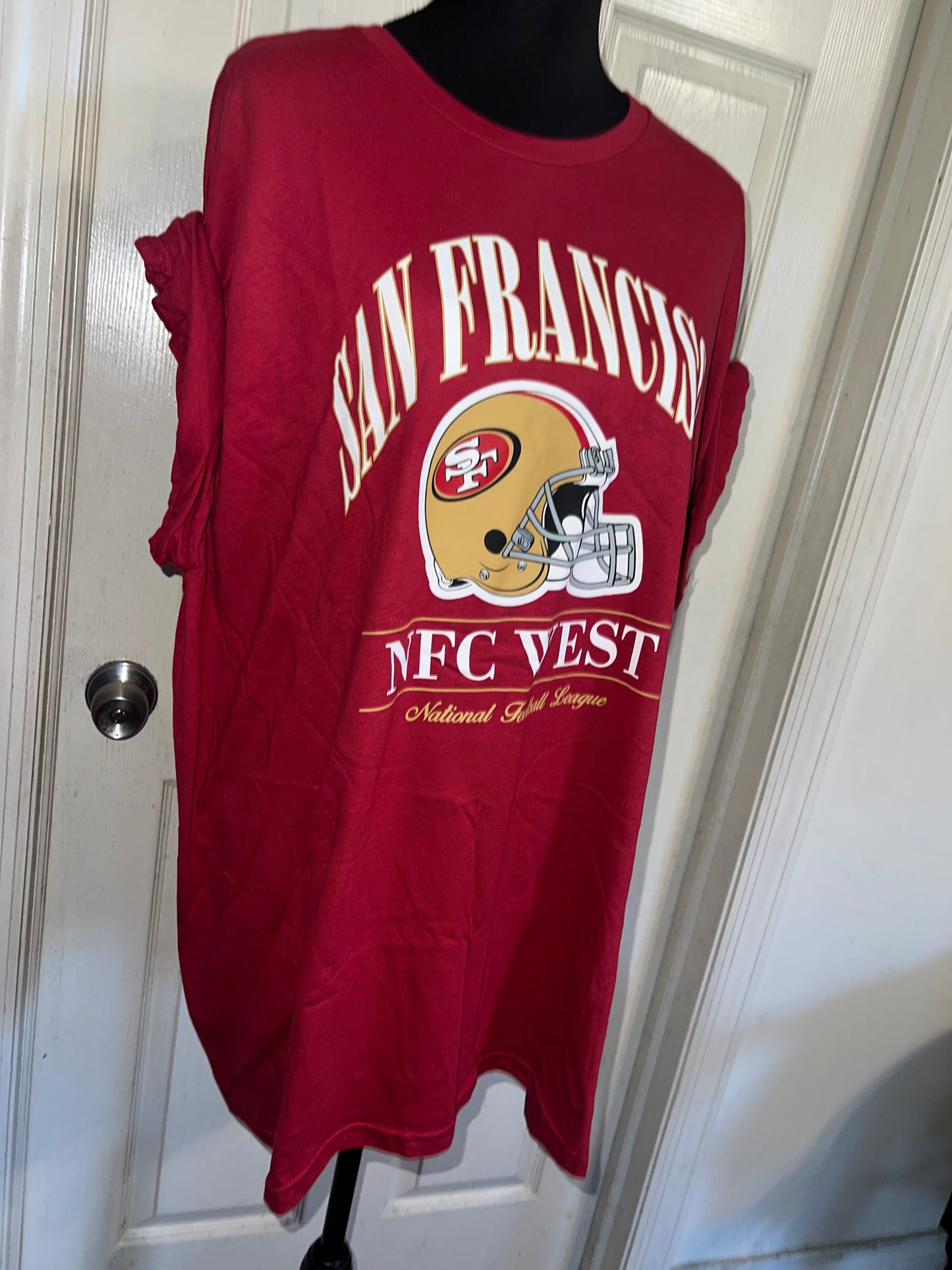 San Francisco 49ers Oversized Distressed Tee