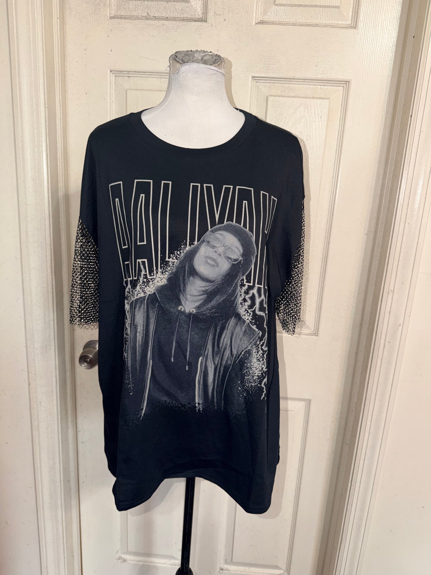Aaliyah Embellished Sleeve Oversized Distressed Tee