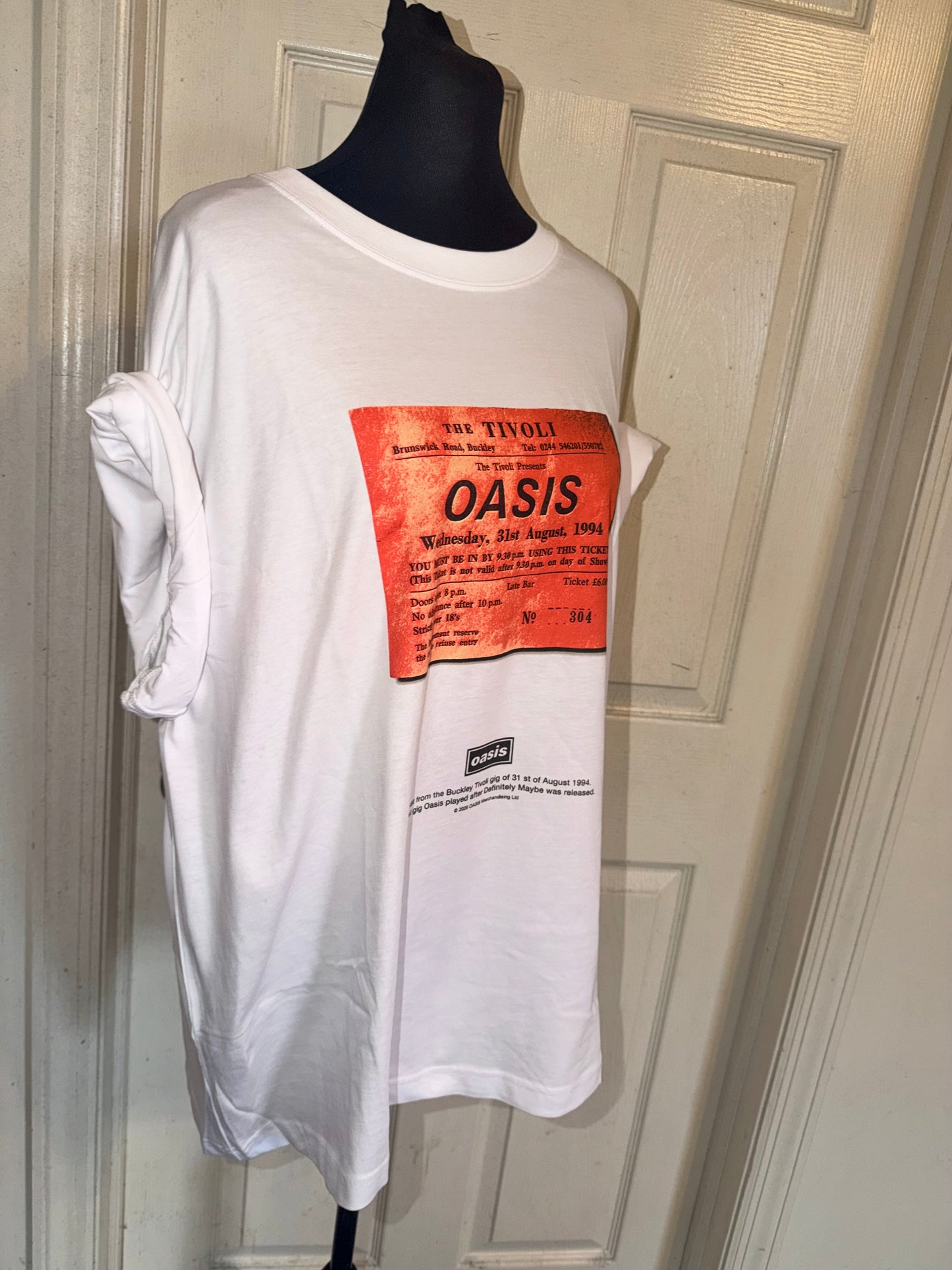 Oasis Oversized Distressed Tee