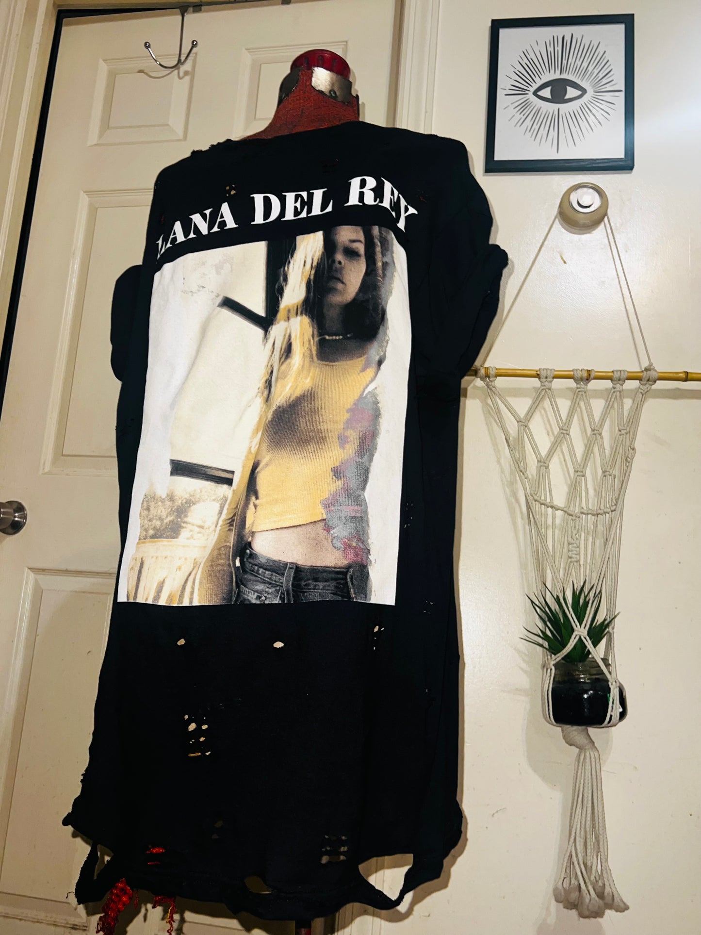 Lana Del Rey Oversized Distressed Tee