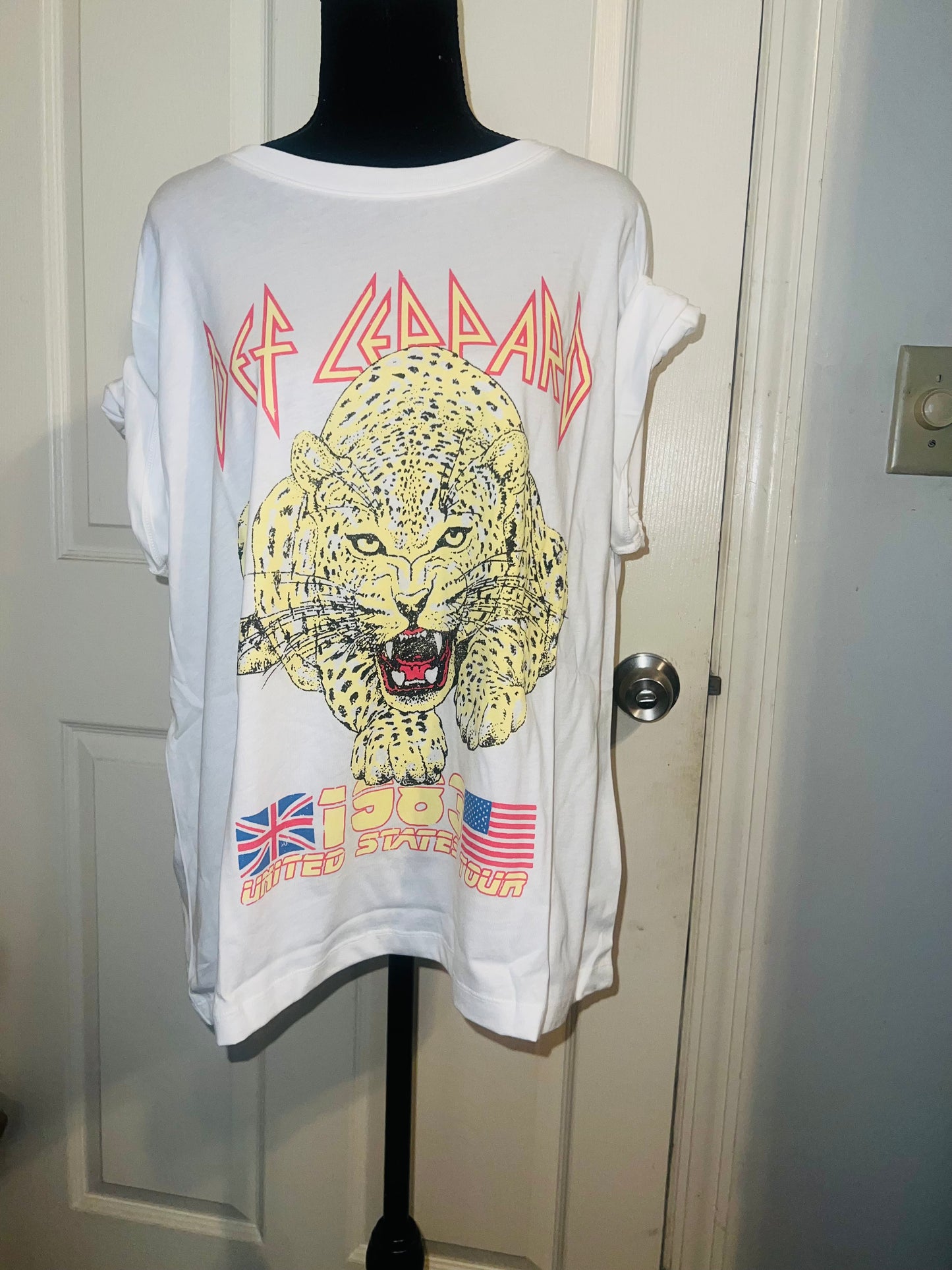 Def Leppard Oversized Distressed Tee