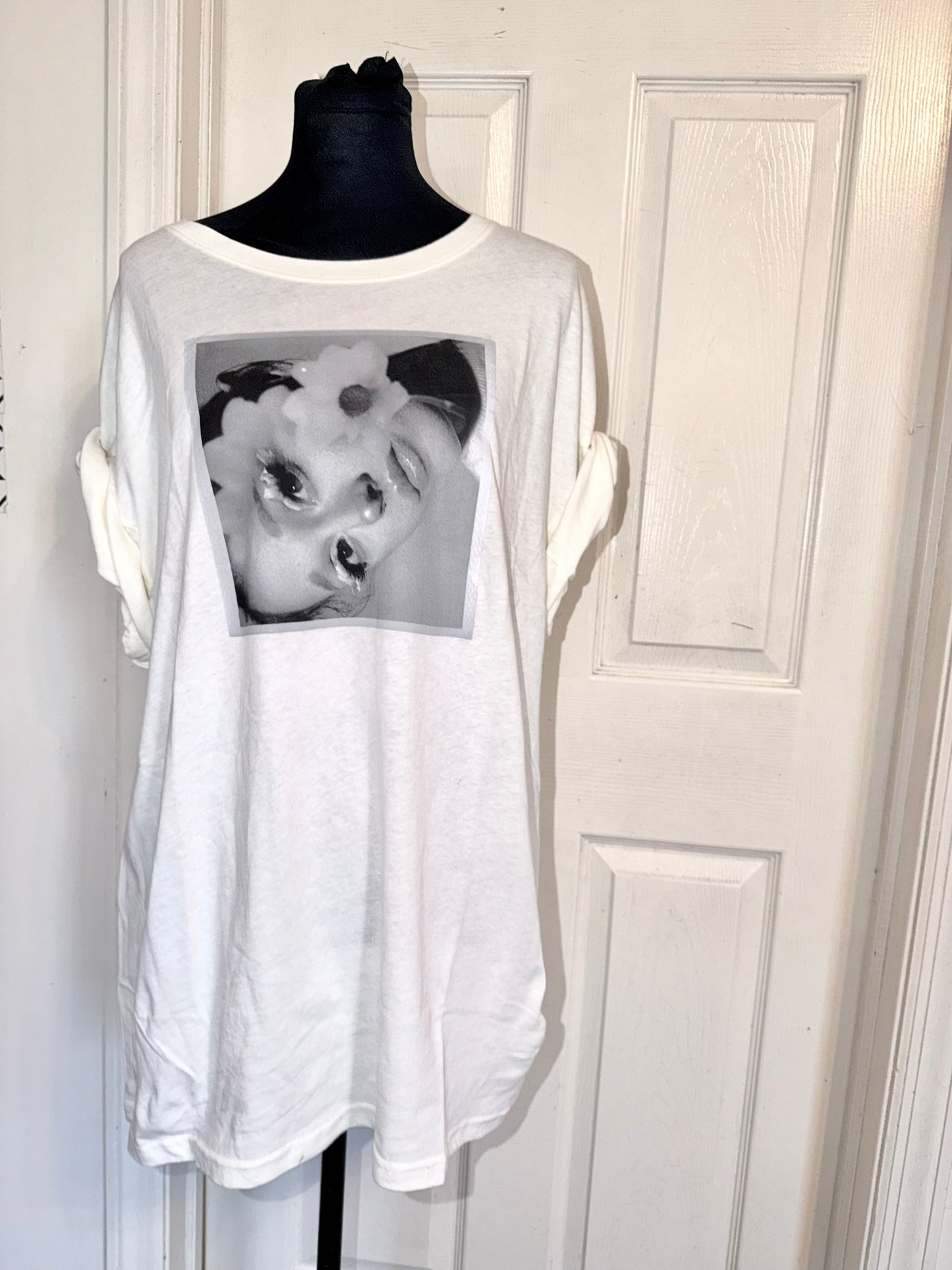 Ariana Grande Oversized Tee