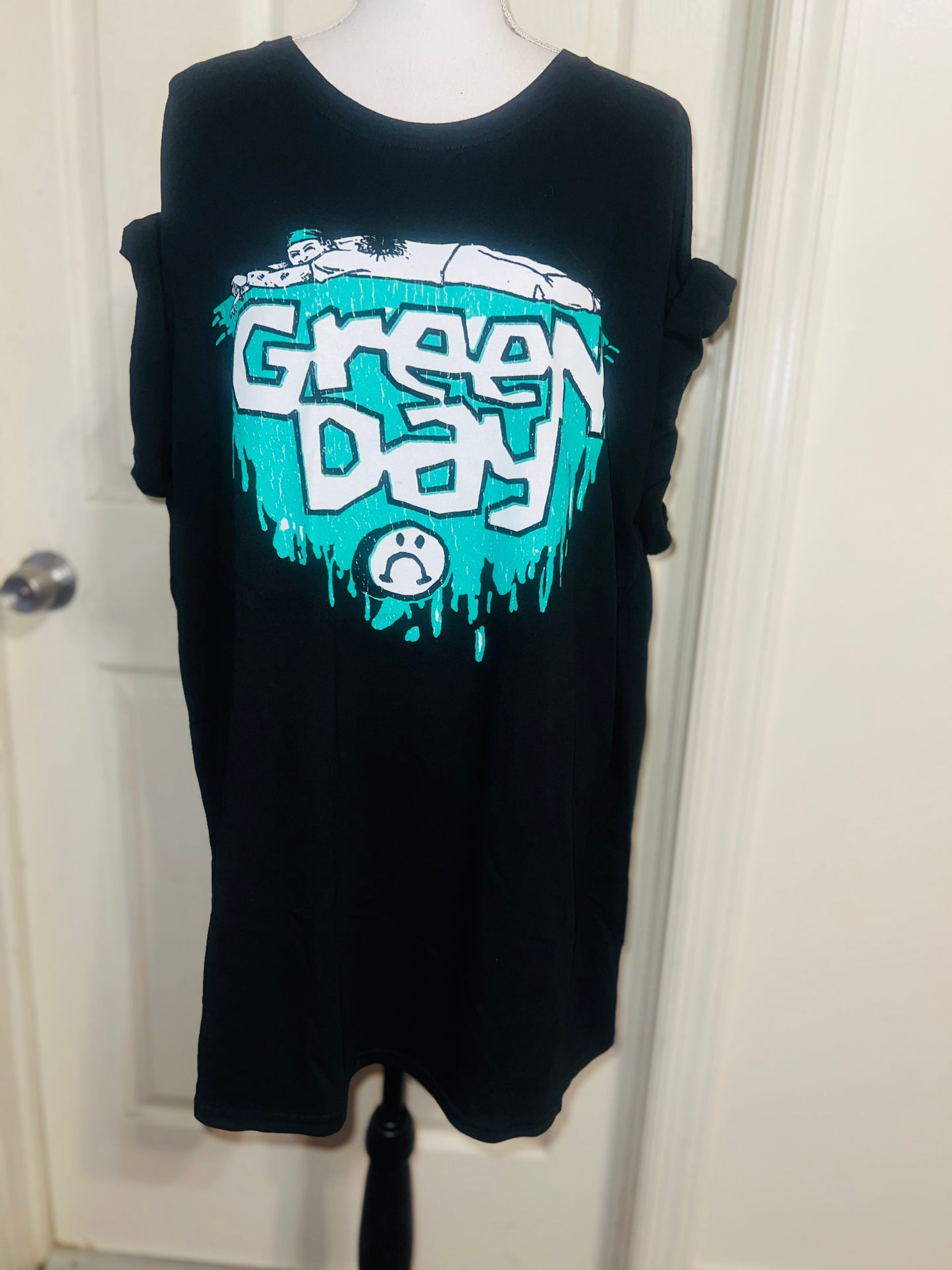 Green Day Oversized Distressed Tee