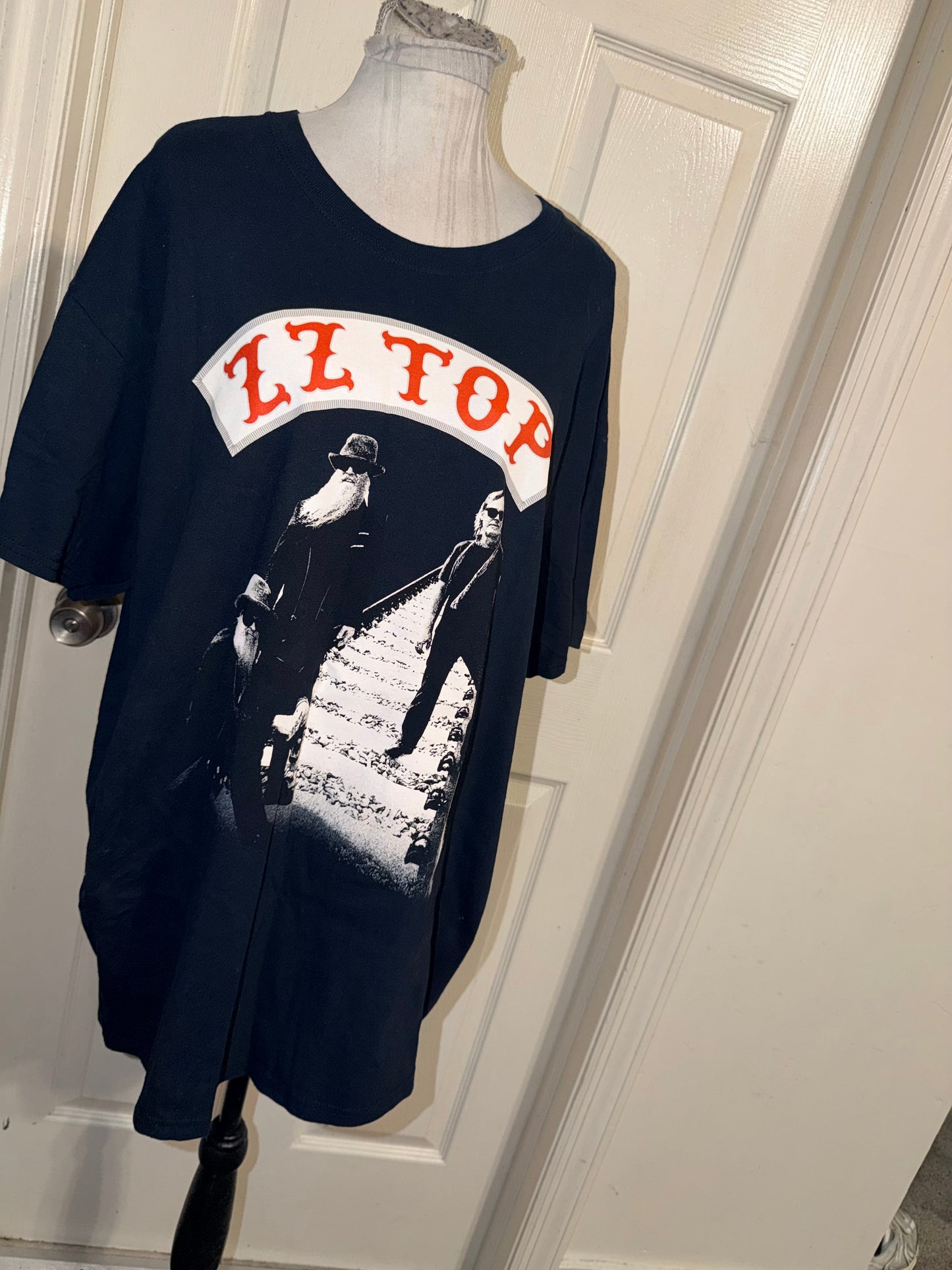 ZZ Top Double Sided Oversized Distressed Tee