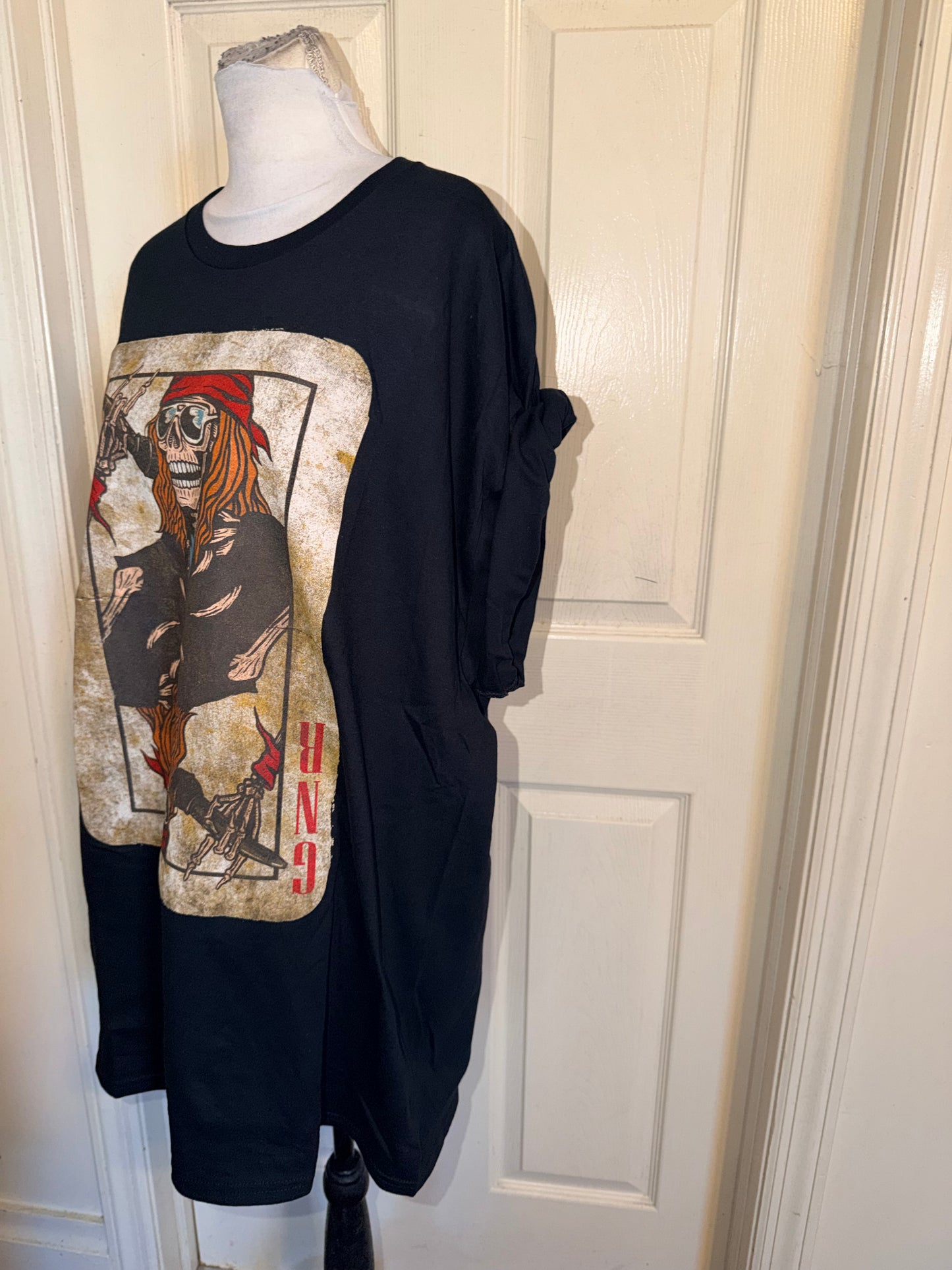Guns N’ Roses Oversized Distressed Tee