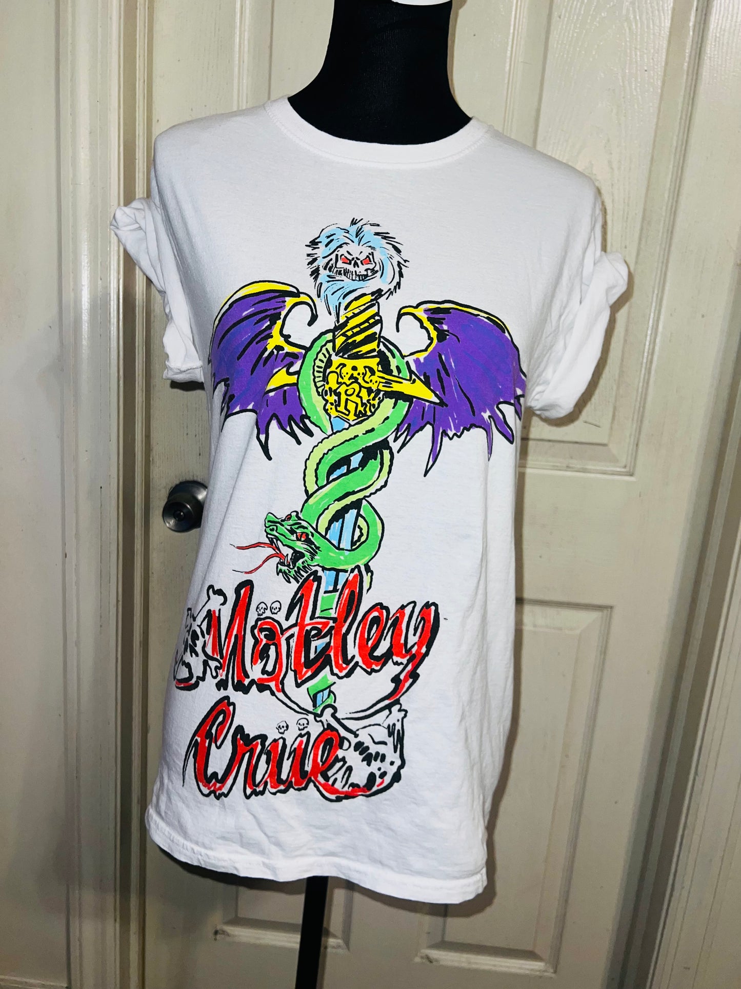 Motley Crue Oversized Distressed Tee