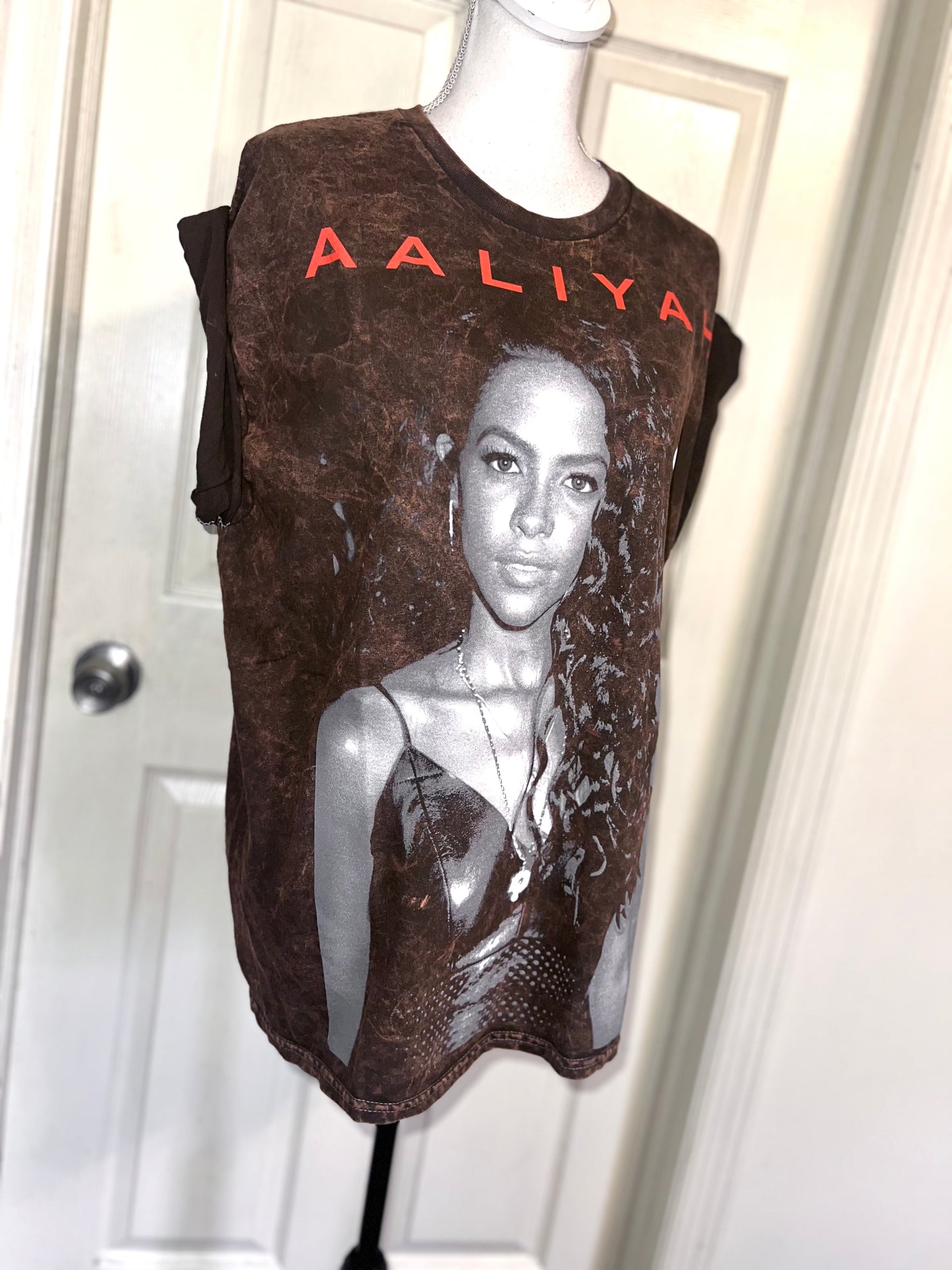 Aaliyah Oversized Distressed Tee