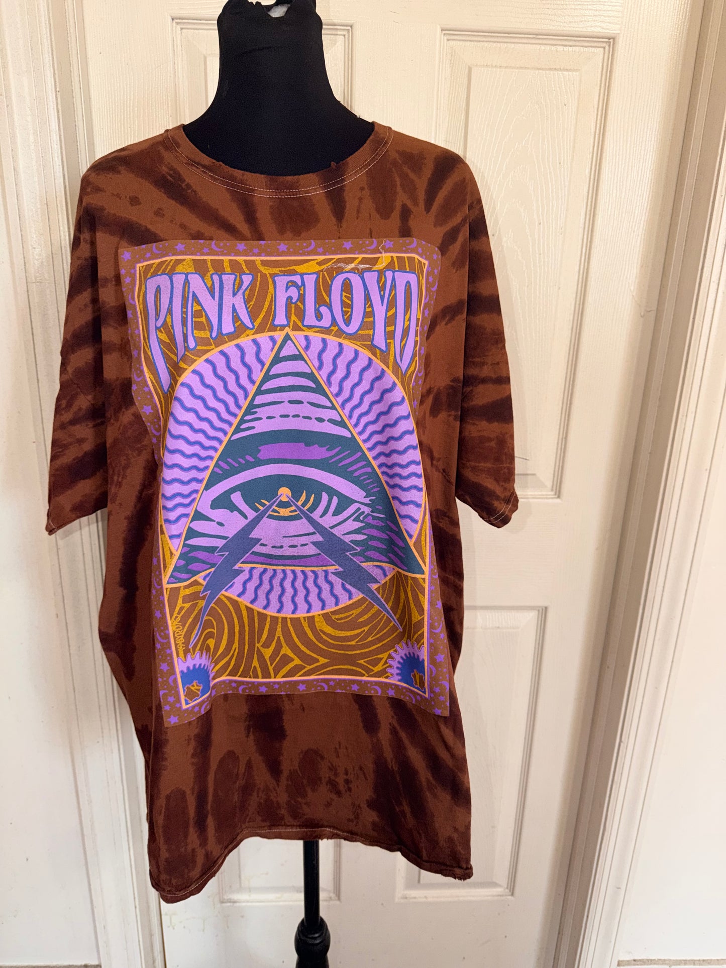 Pink Floyd Oversized Distressed Tee