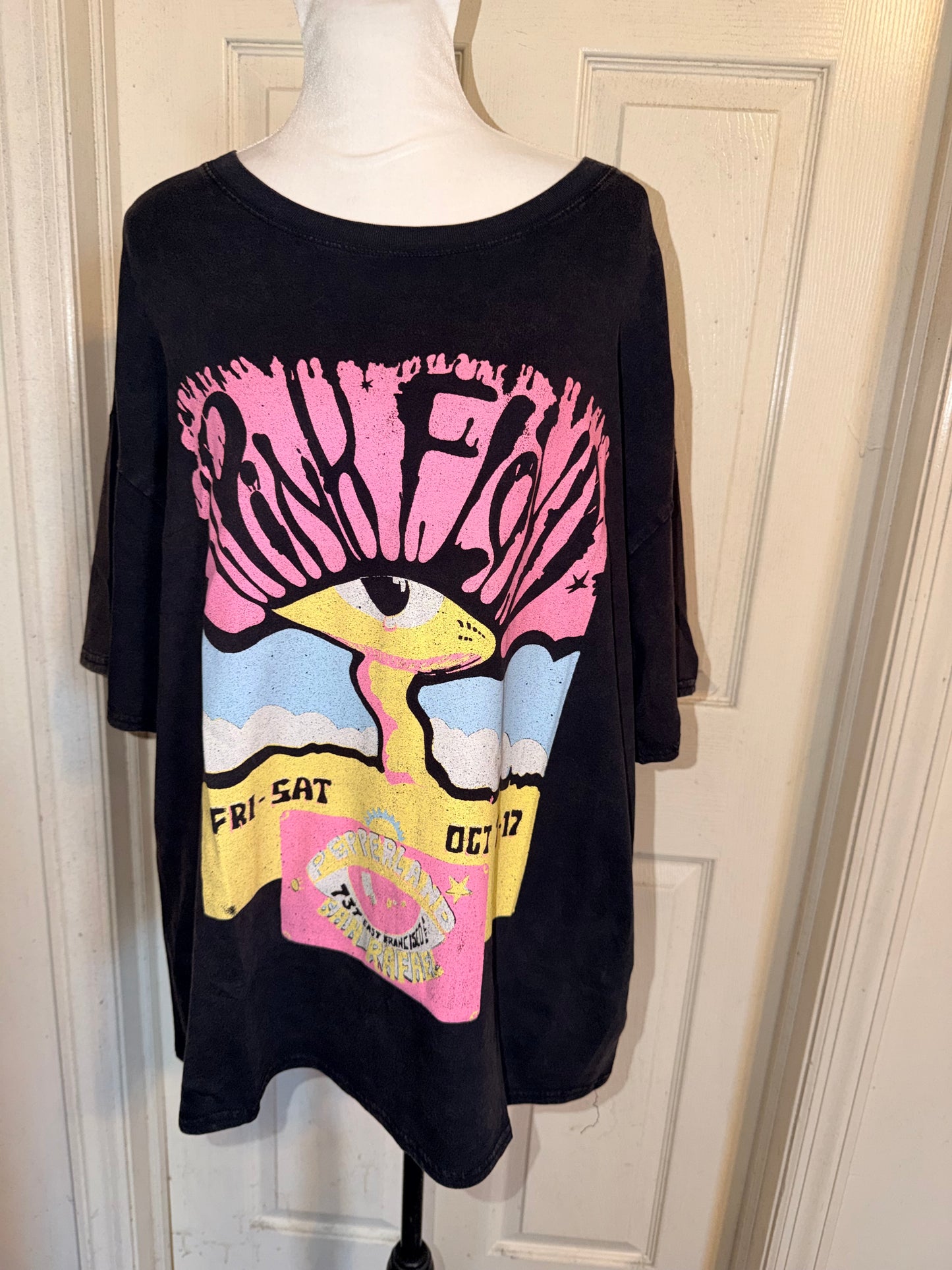 Pink Floyd Oversized Distressed Tee