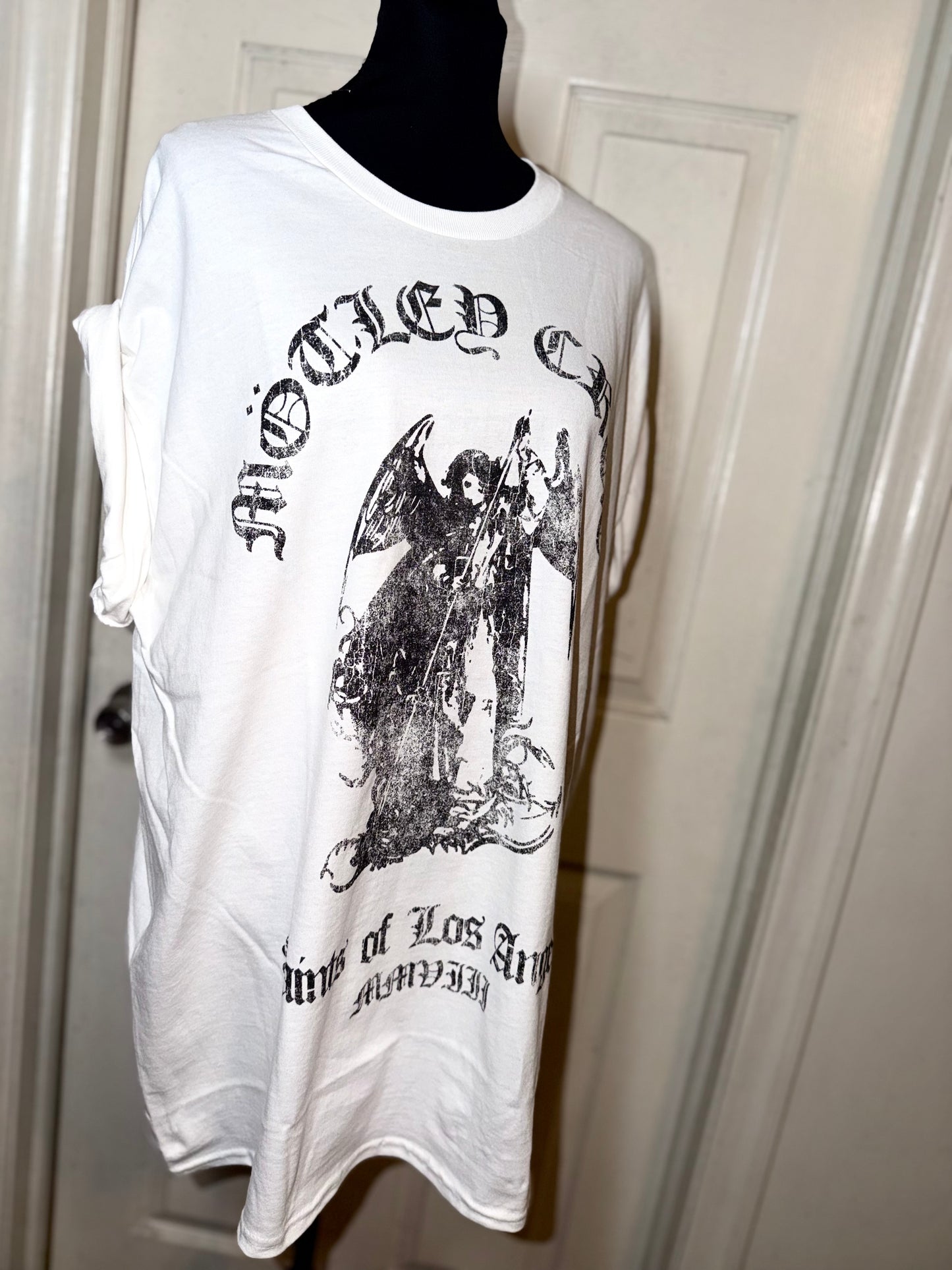 Motley Crue Oversized Distressed Tee