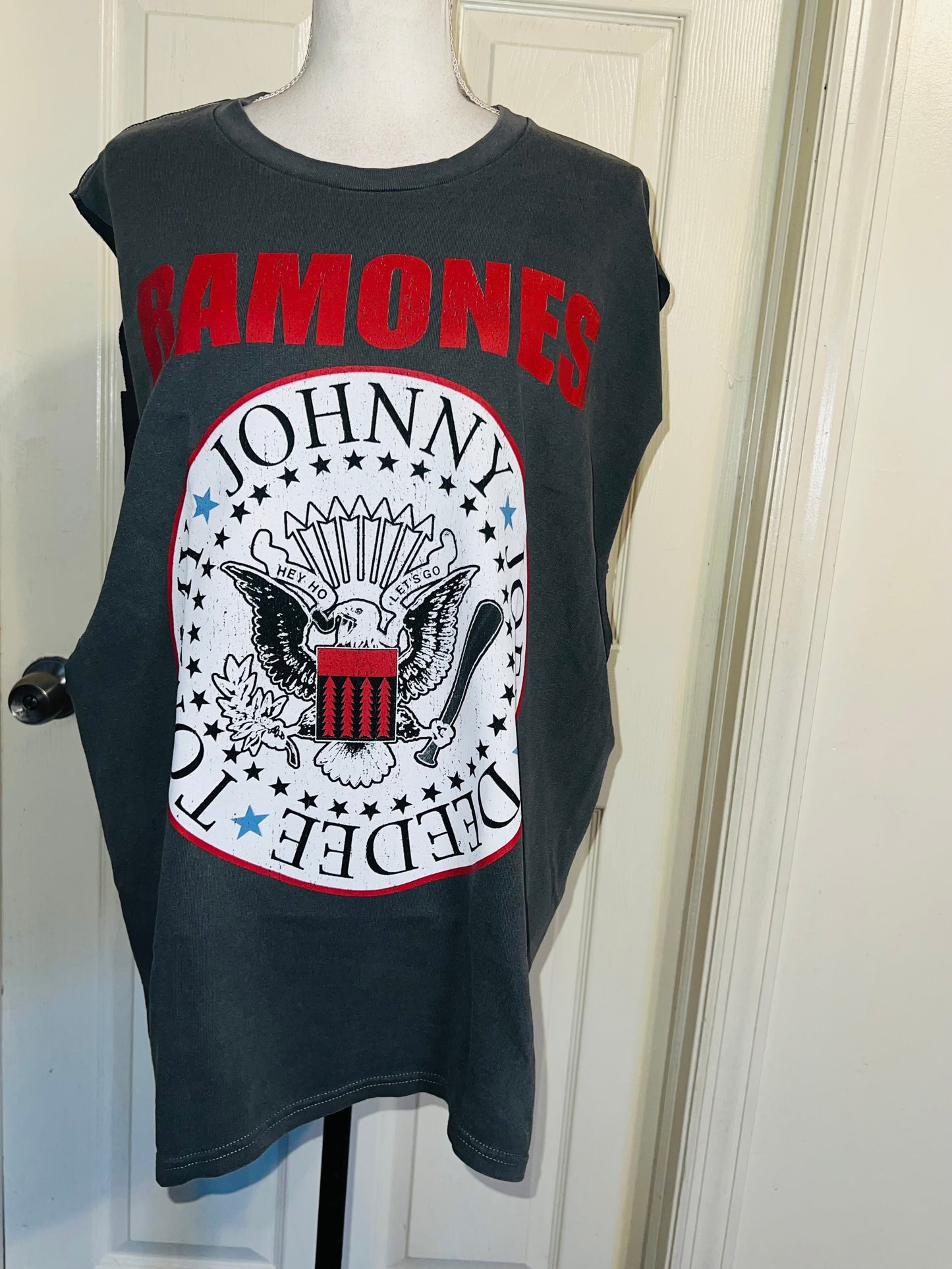Ramones Oversized Double Oversized Distressed Tann