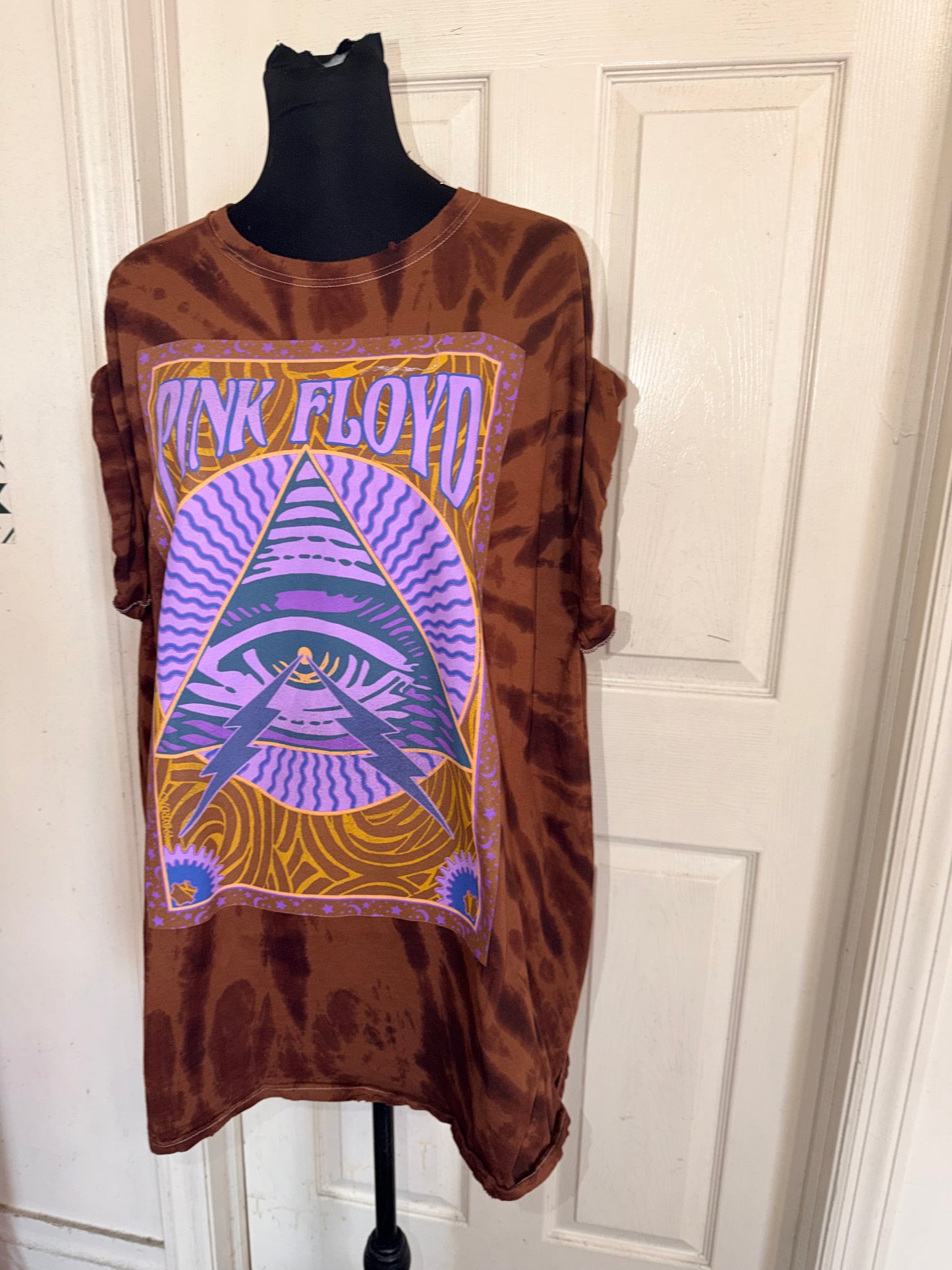 Pink Floyd Oversized Distressed Tee
