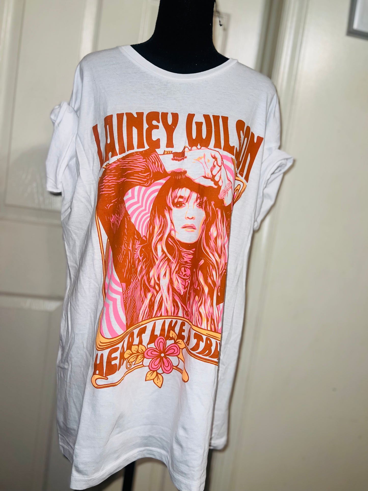 Lainey Wilson Oversized Distressed Tee