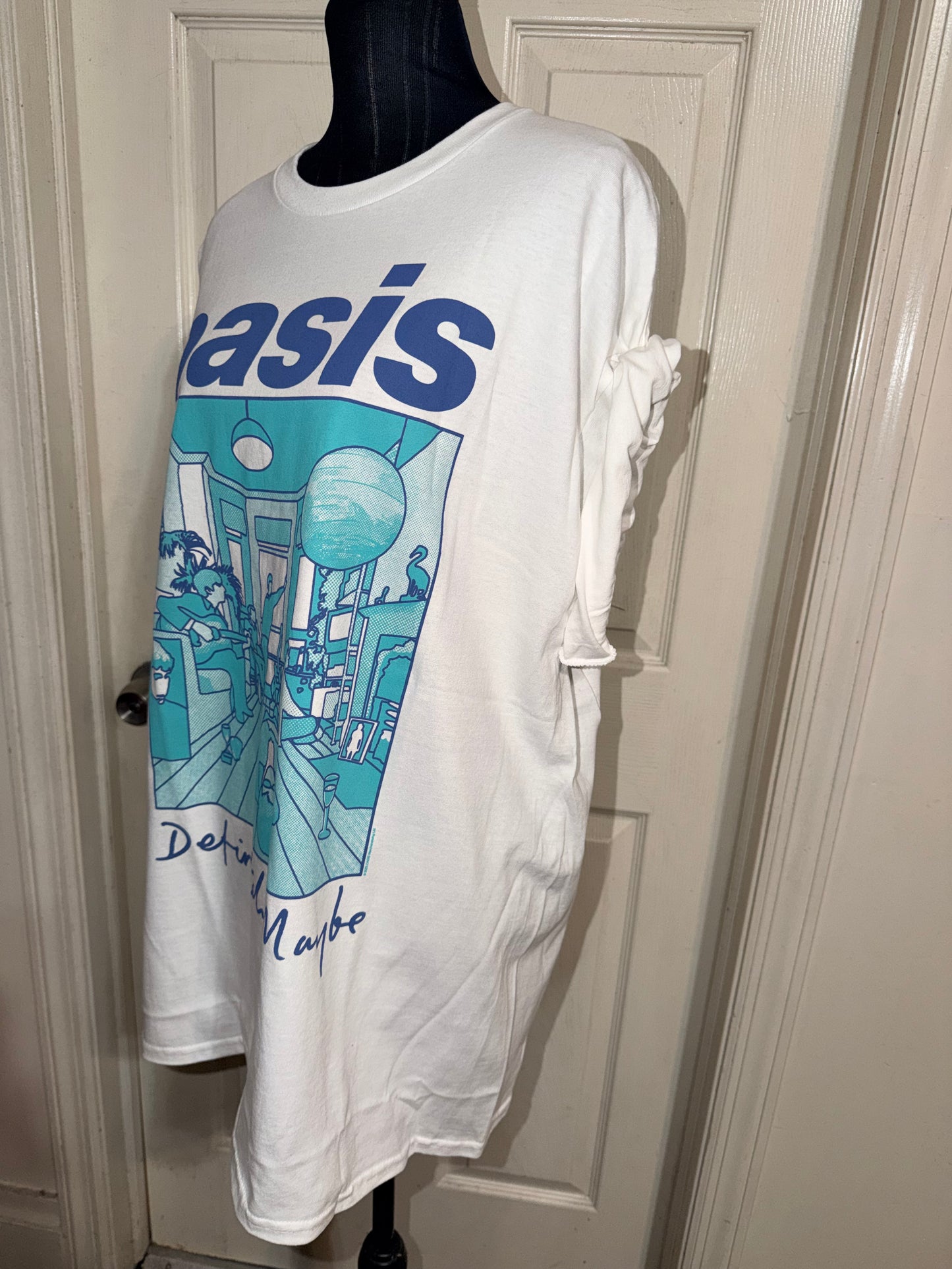 Oasis Oversized Distressed Tee