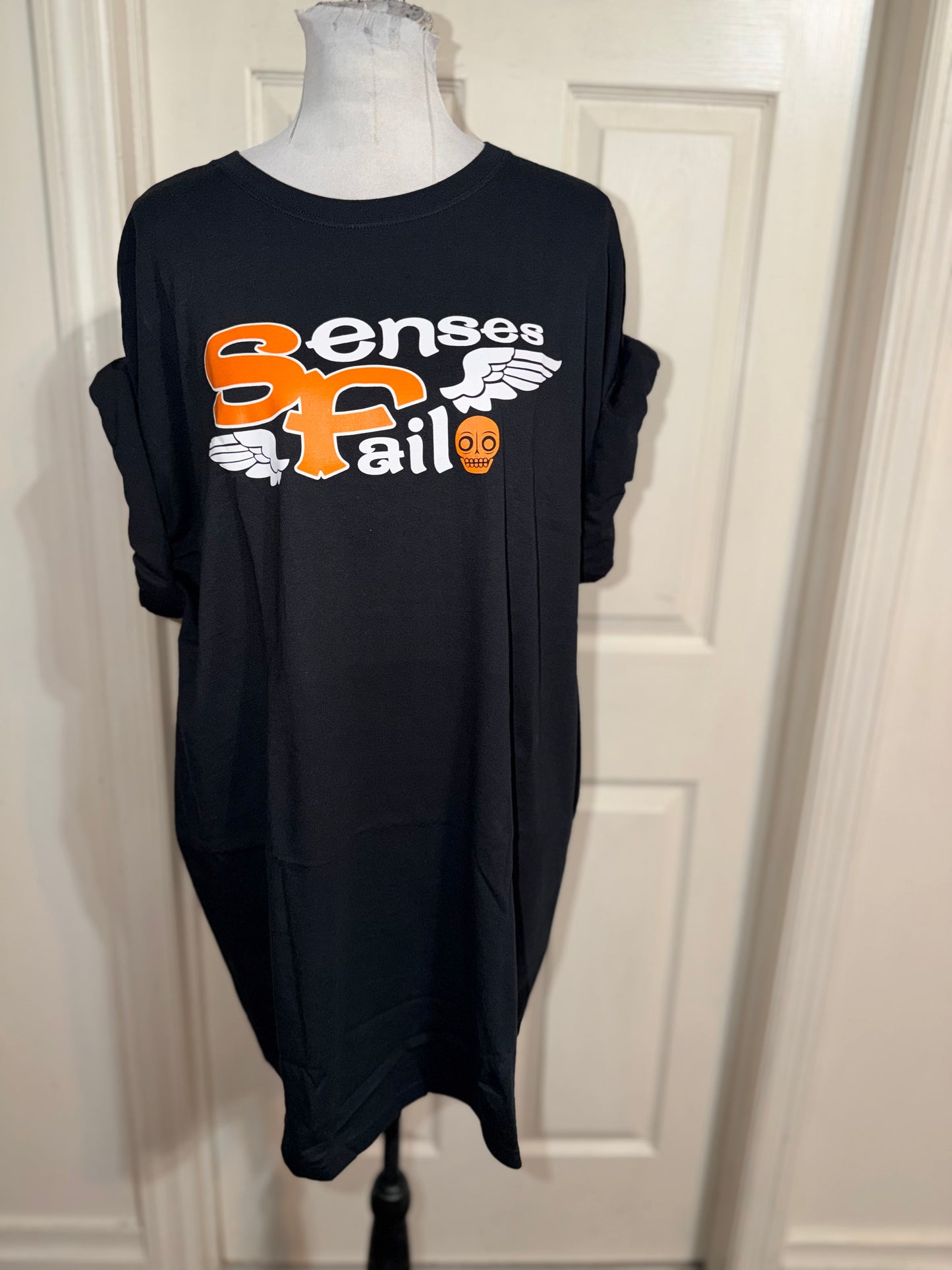 Senses Fail Oversized Distressed Tee