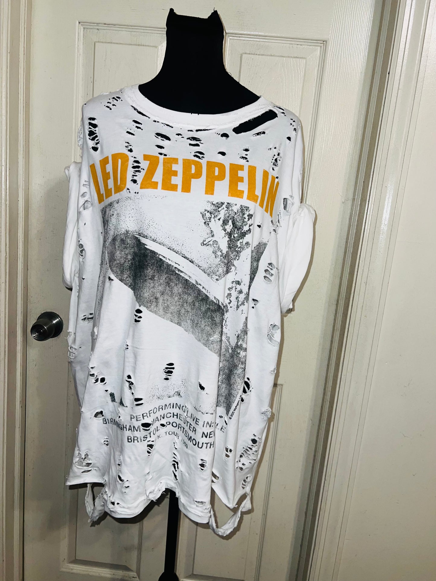 Led Zeppelin Oversized Distressed Tee