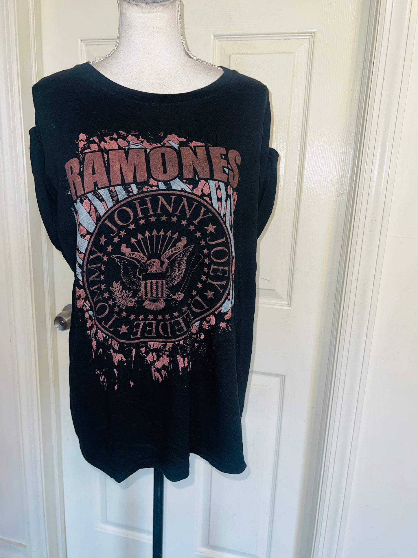 Ramones Oversized Distressed Tee