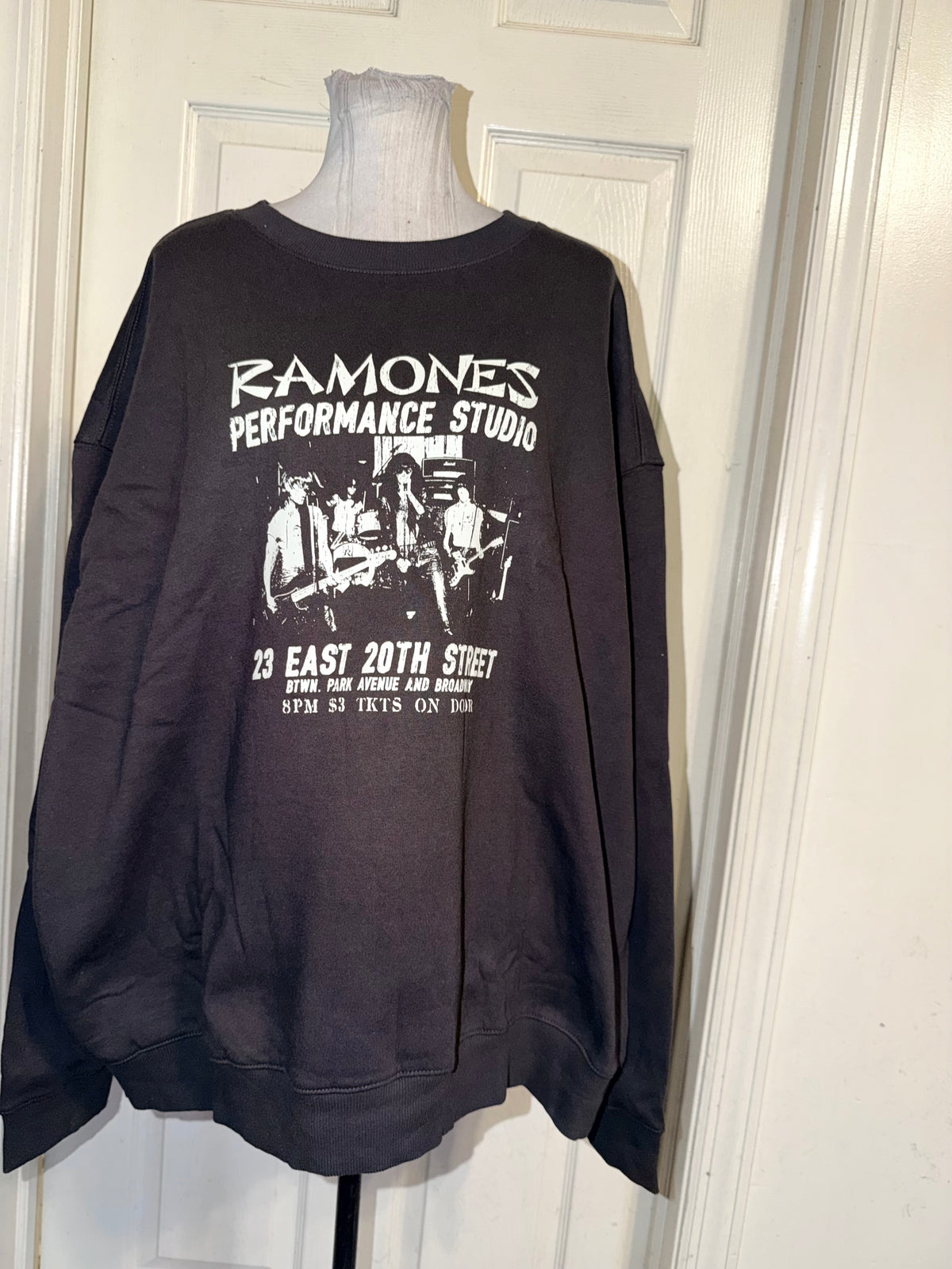 Ramones Oversized Sweatshirt