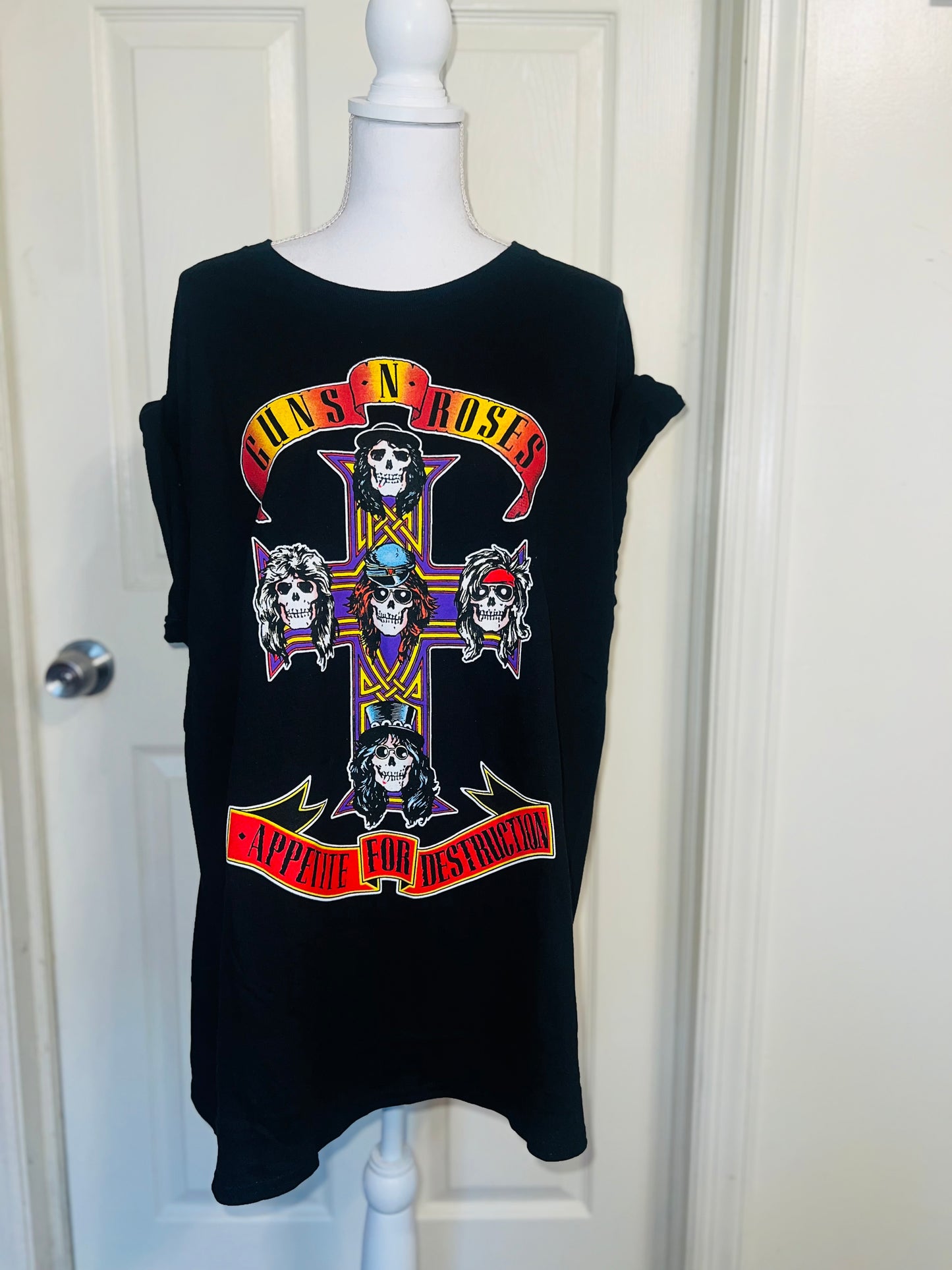 Guns N’ Roses Oversized Distressed Tee