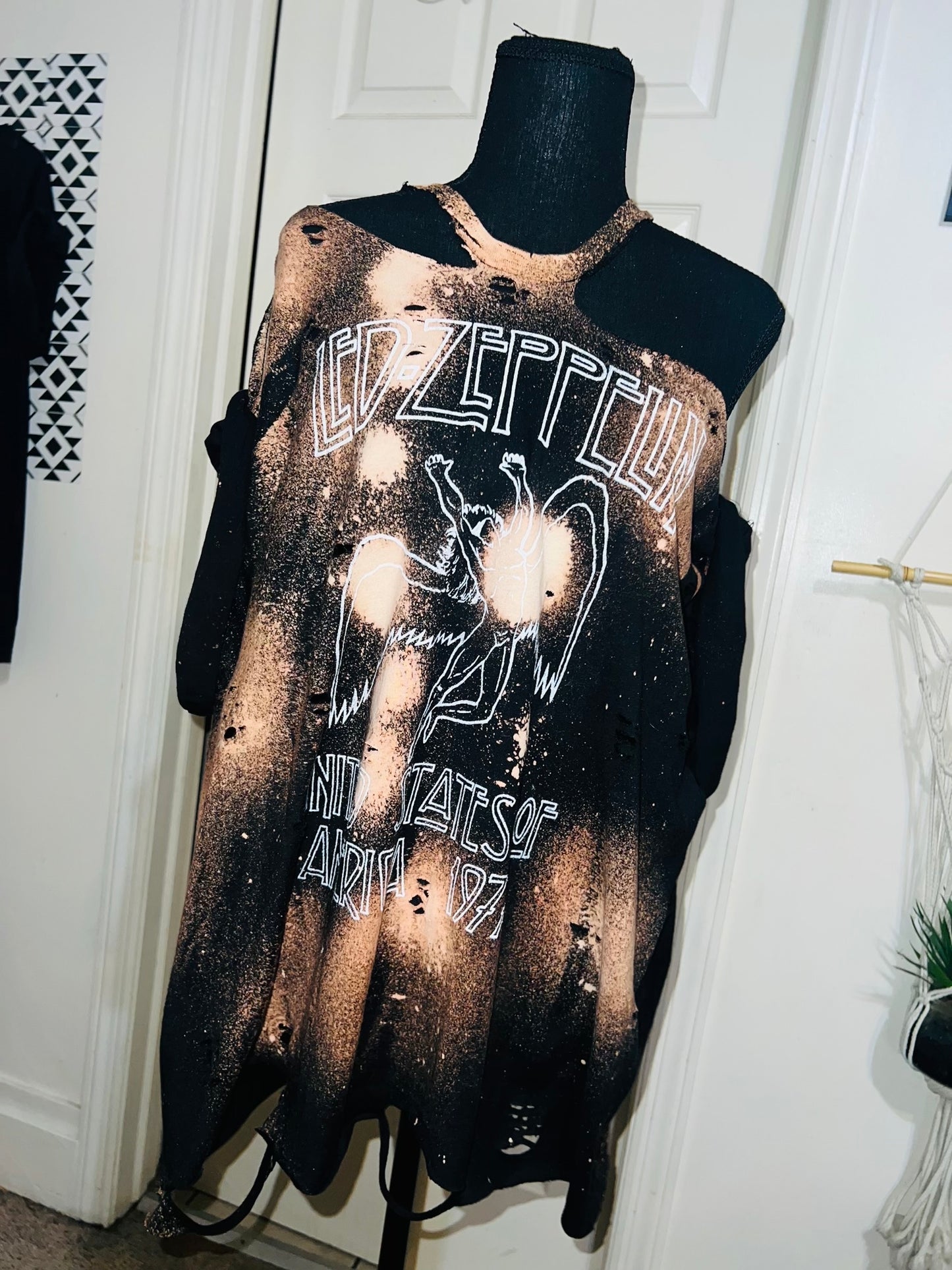 Led Zeppelin Bleached Oversized Distresed Tee