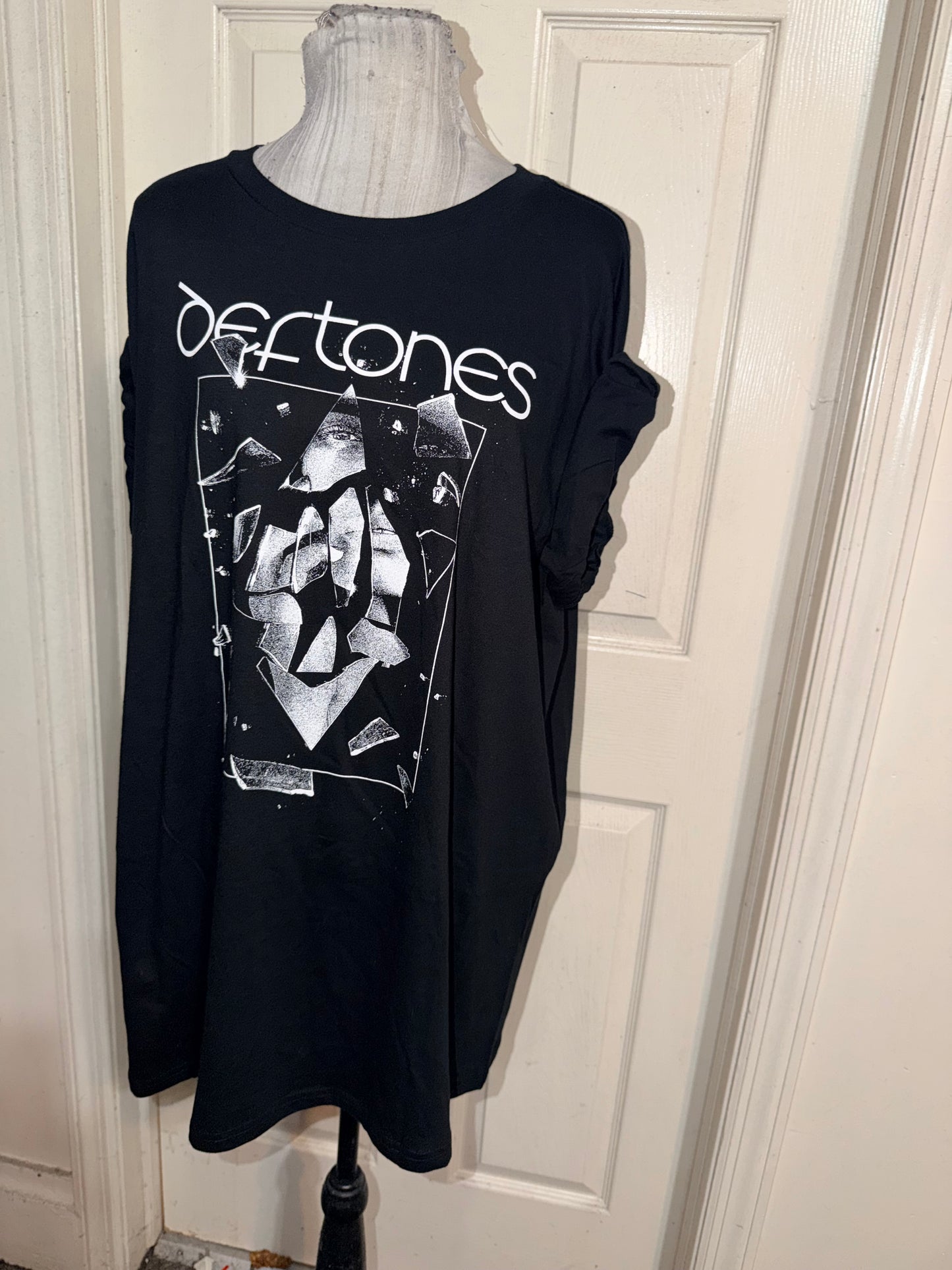 Deftones Oversized Distressed Tee