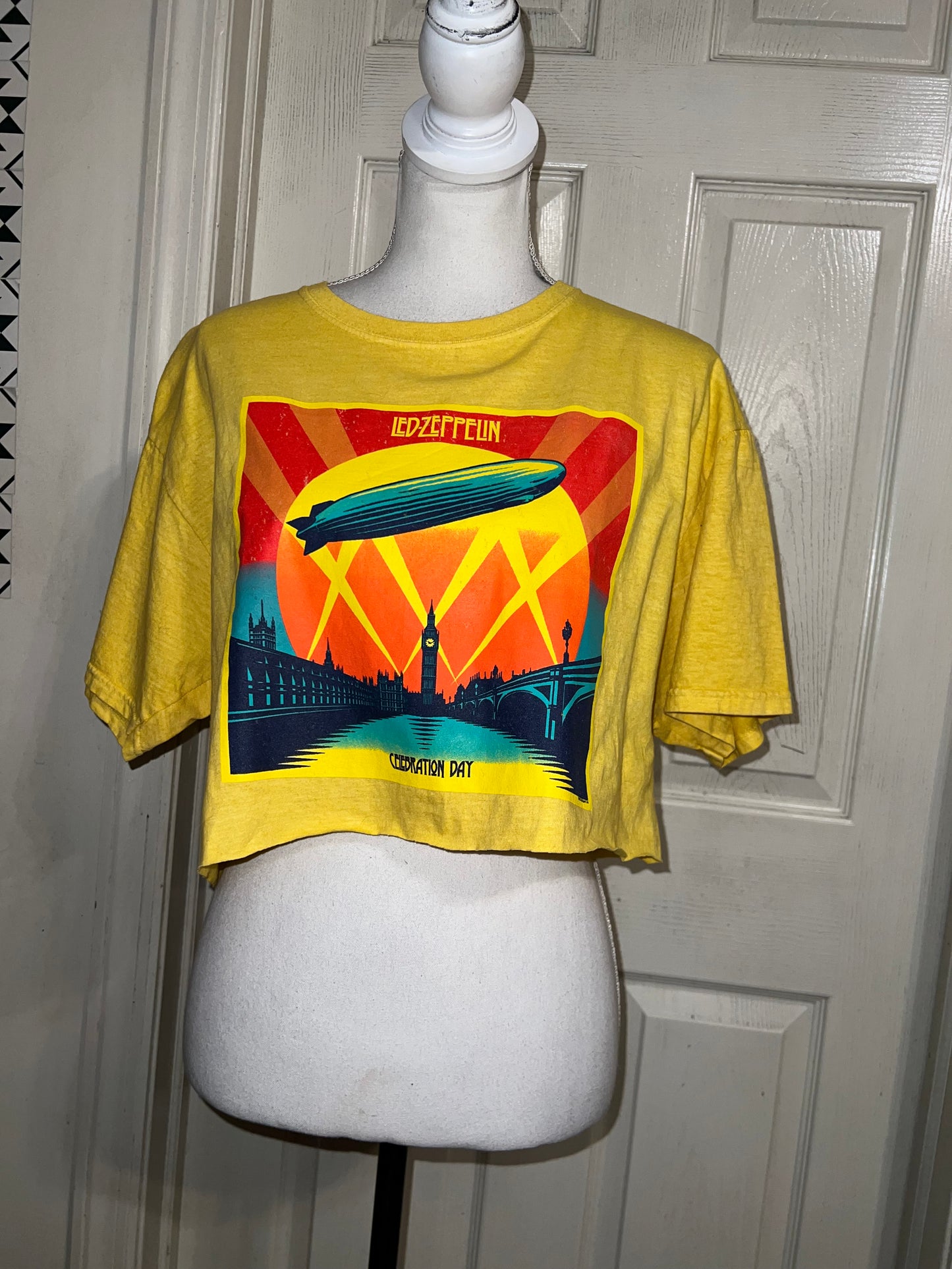 Led Zeppelin Blimp Oversized Distressed Tee