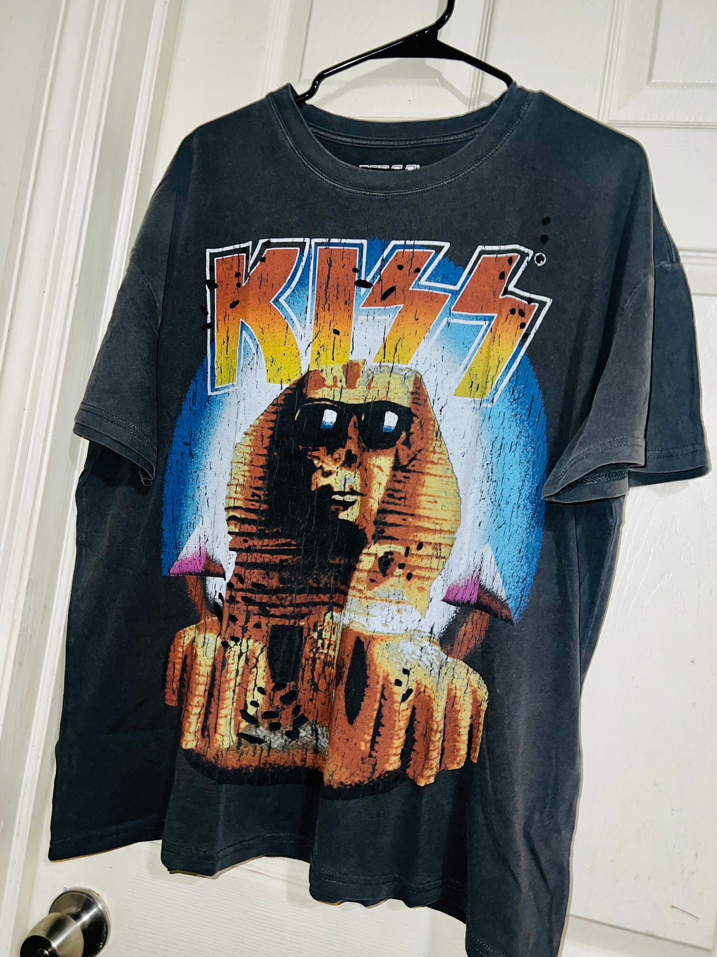 KISS Pyramids Oversized Distressed Tee