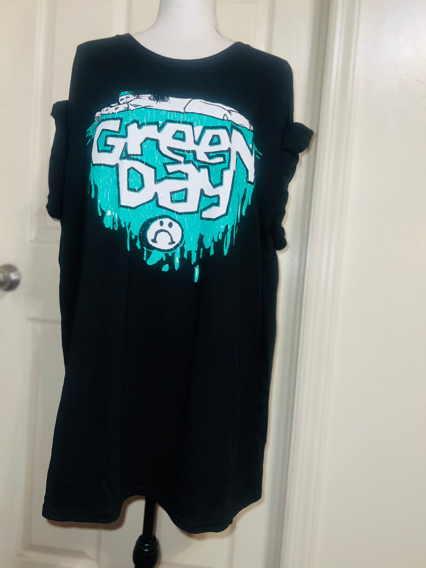 Green Day Oversized Distressed Tee