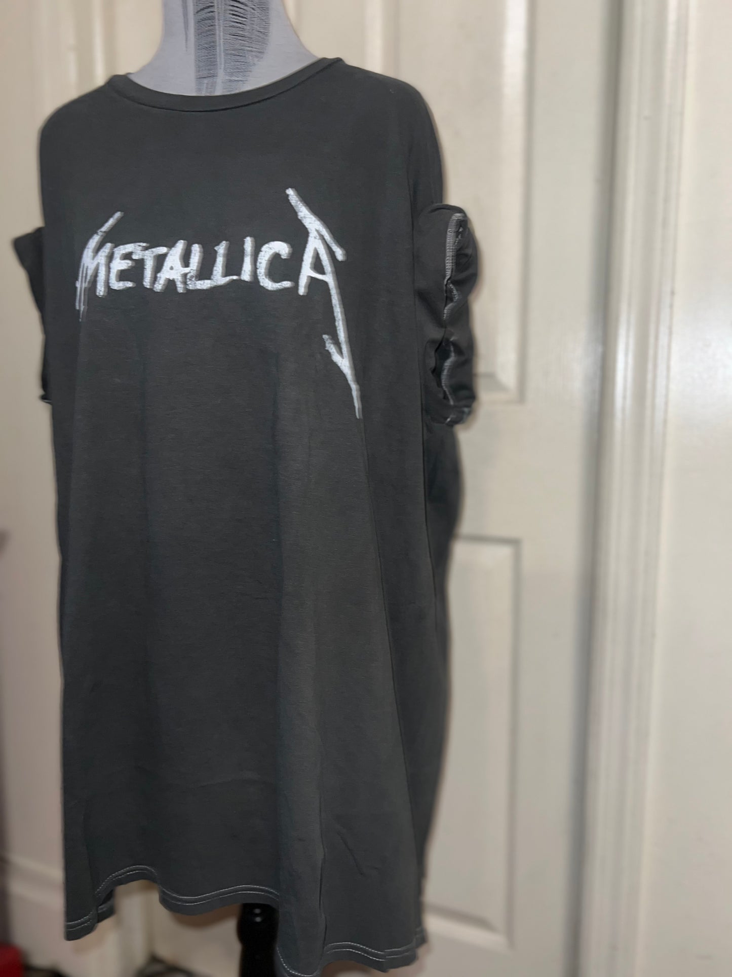 Metallica Double Sided Oversized Distressed Tee