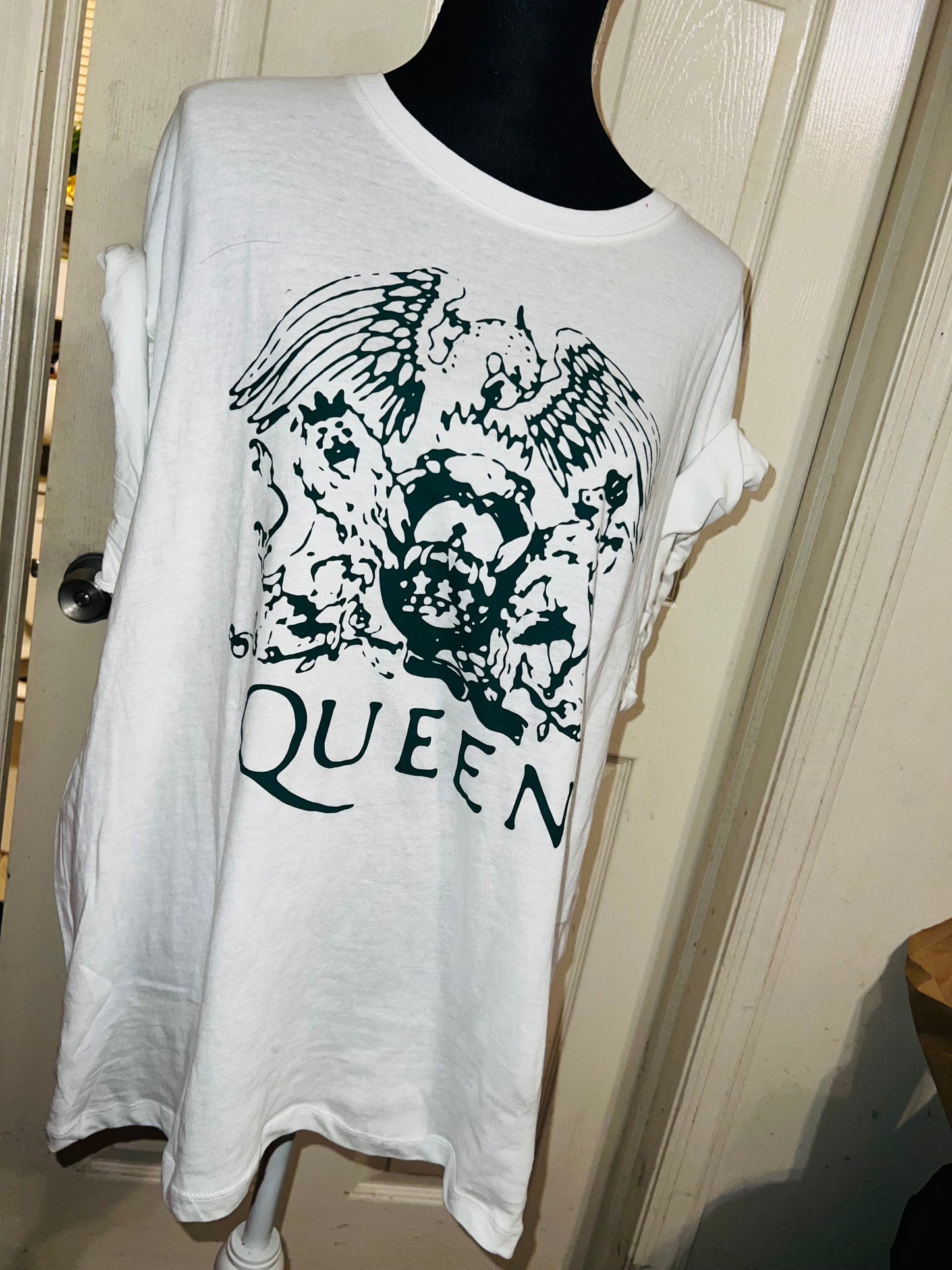 Queen Oversized Distressed Tee