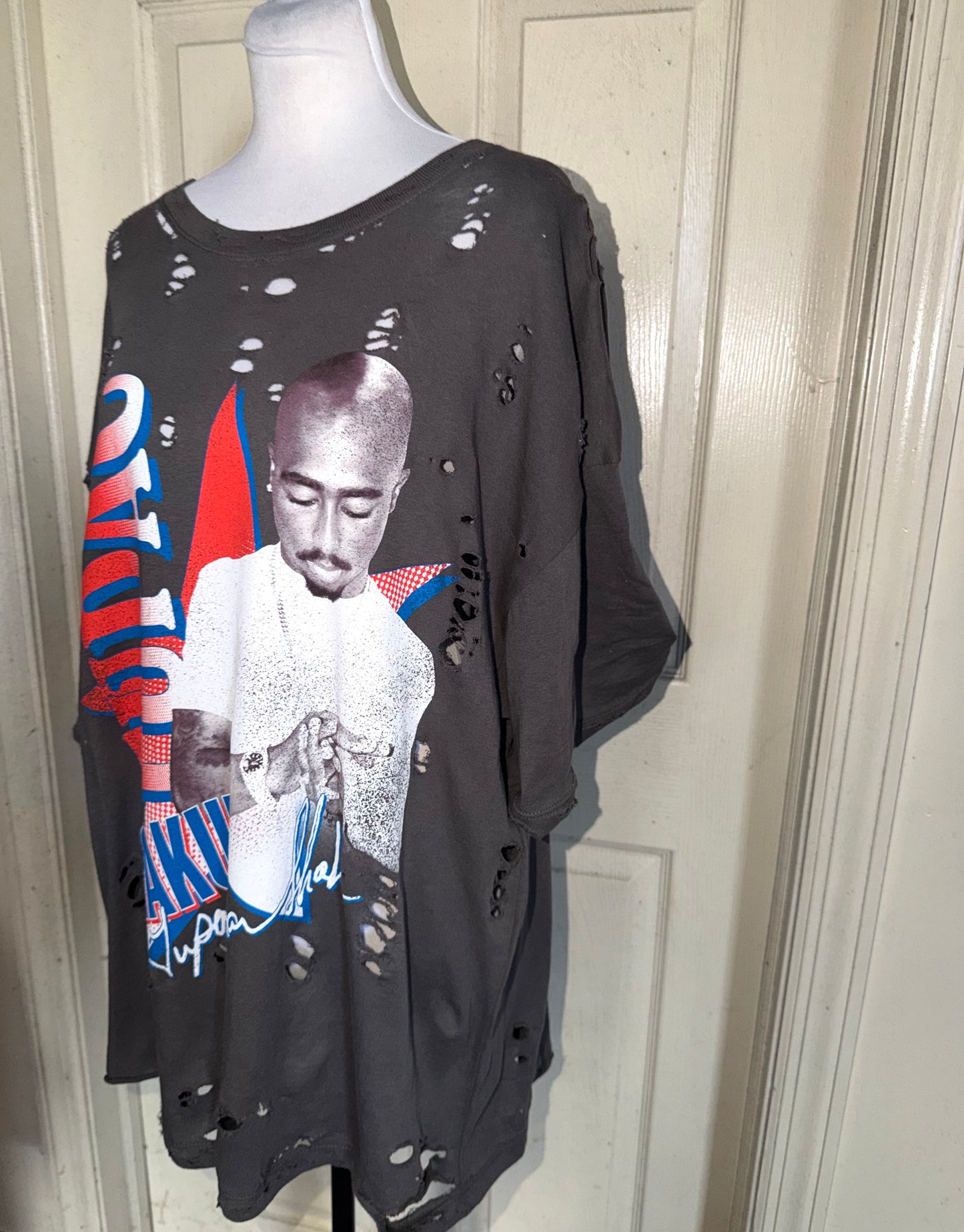 Tupac Distressed Tee