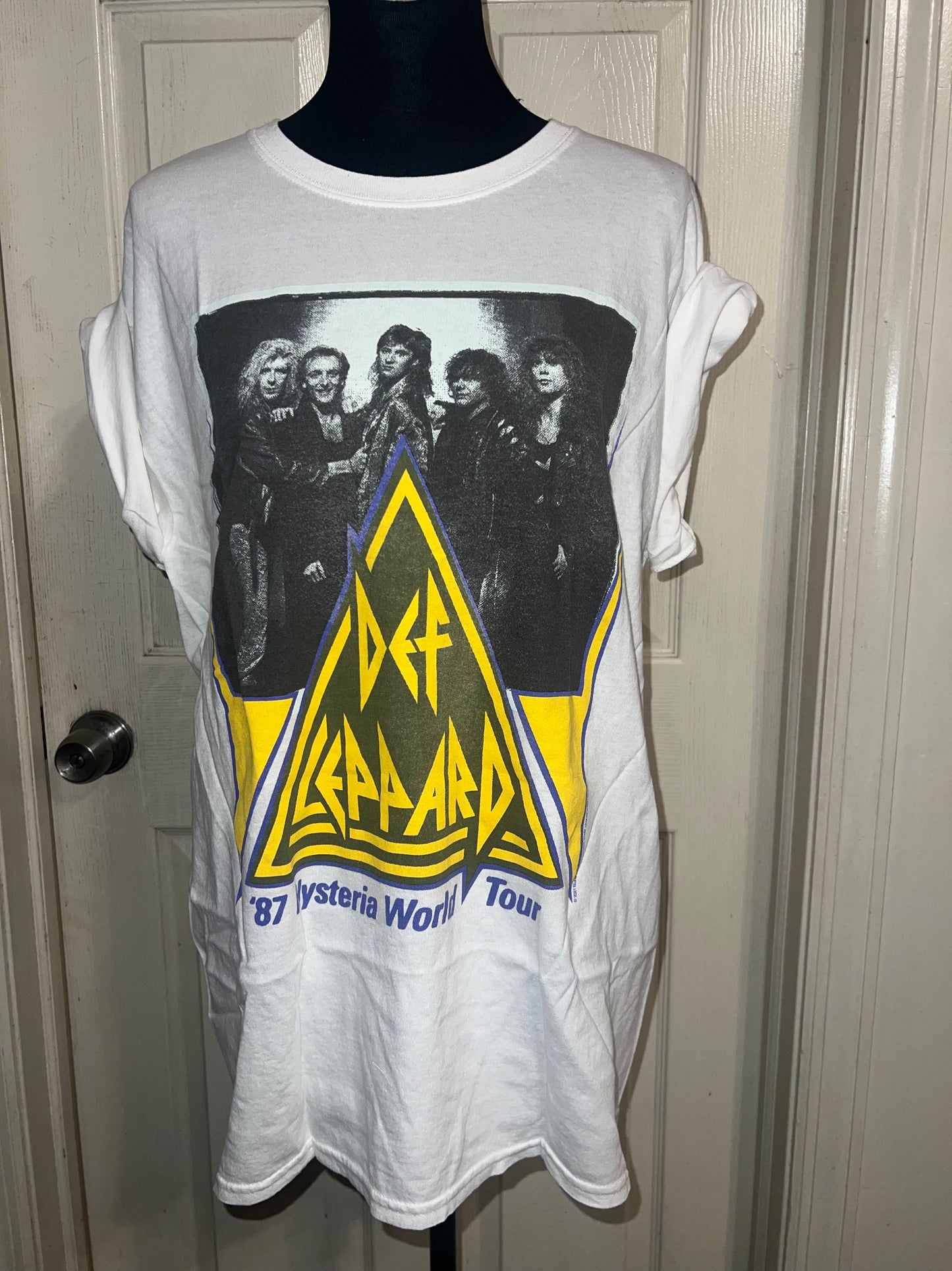 Def Leppard Oversized Distressed Tee