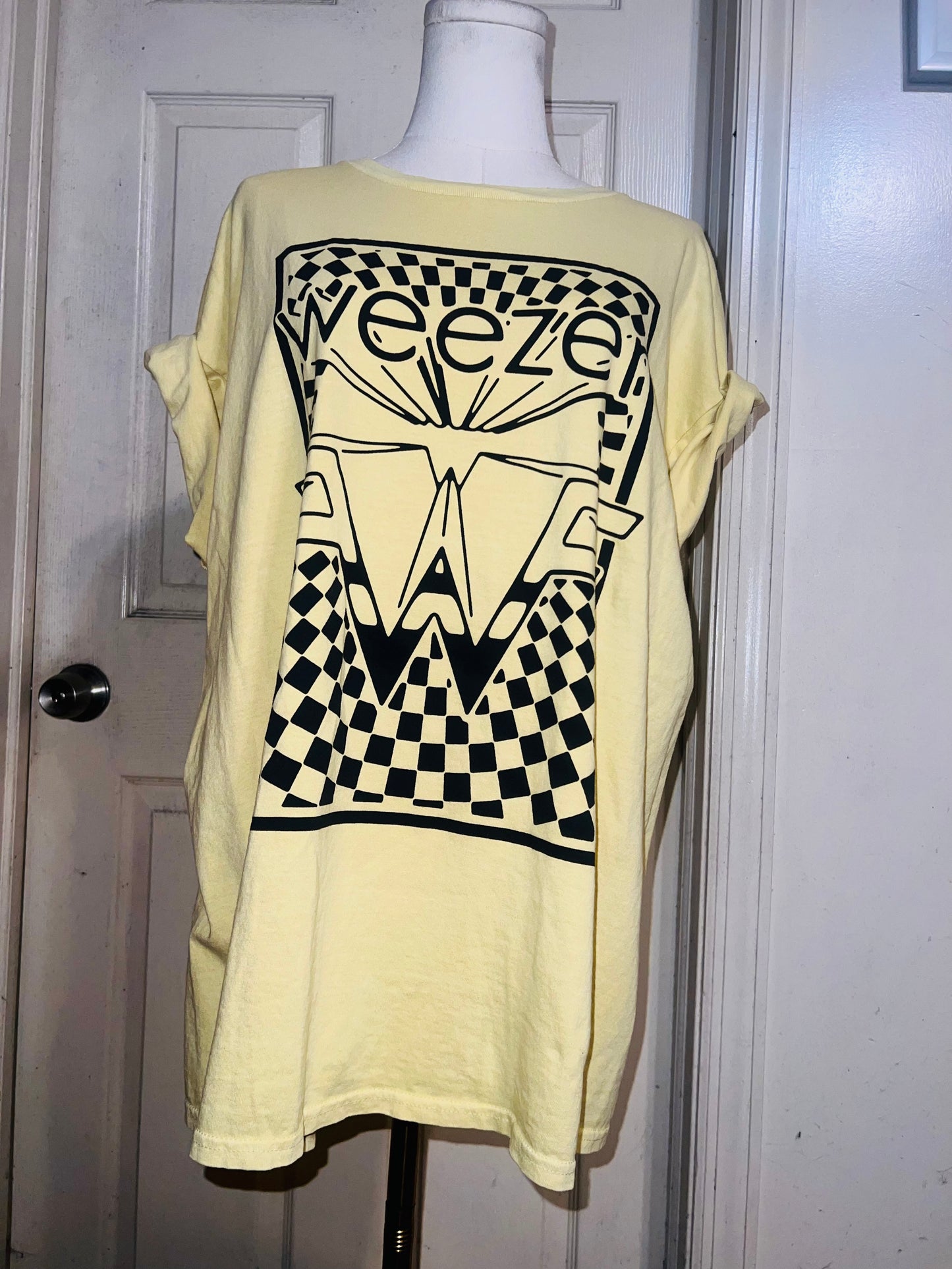 Weezer Oversized Distressed Tee