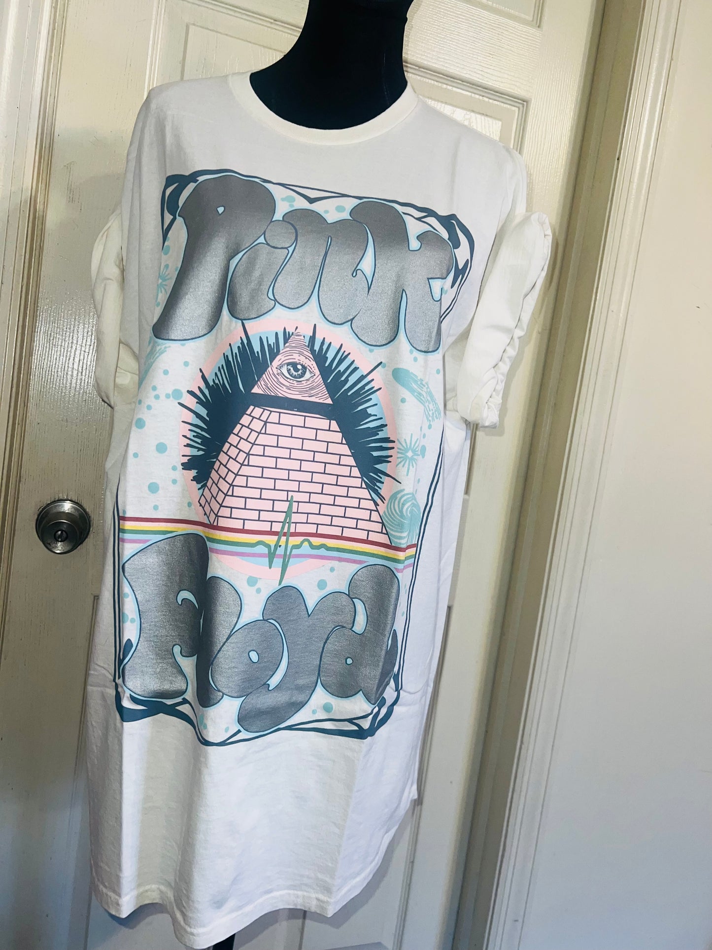 Pink Floyd Oversized Distressed Tee