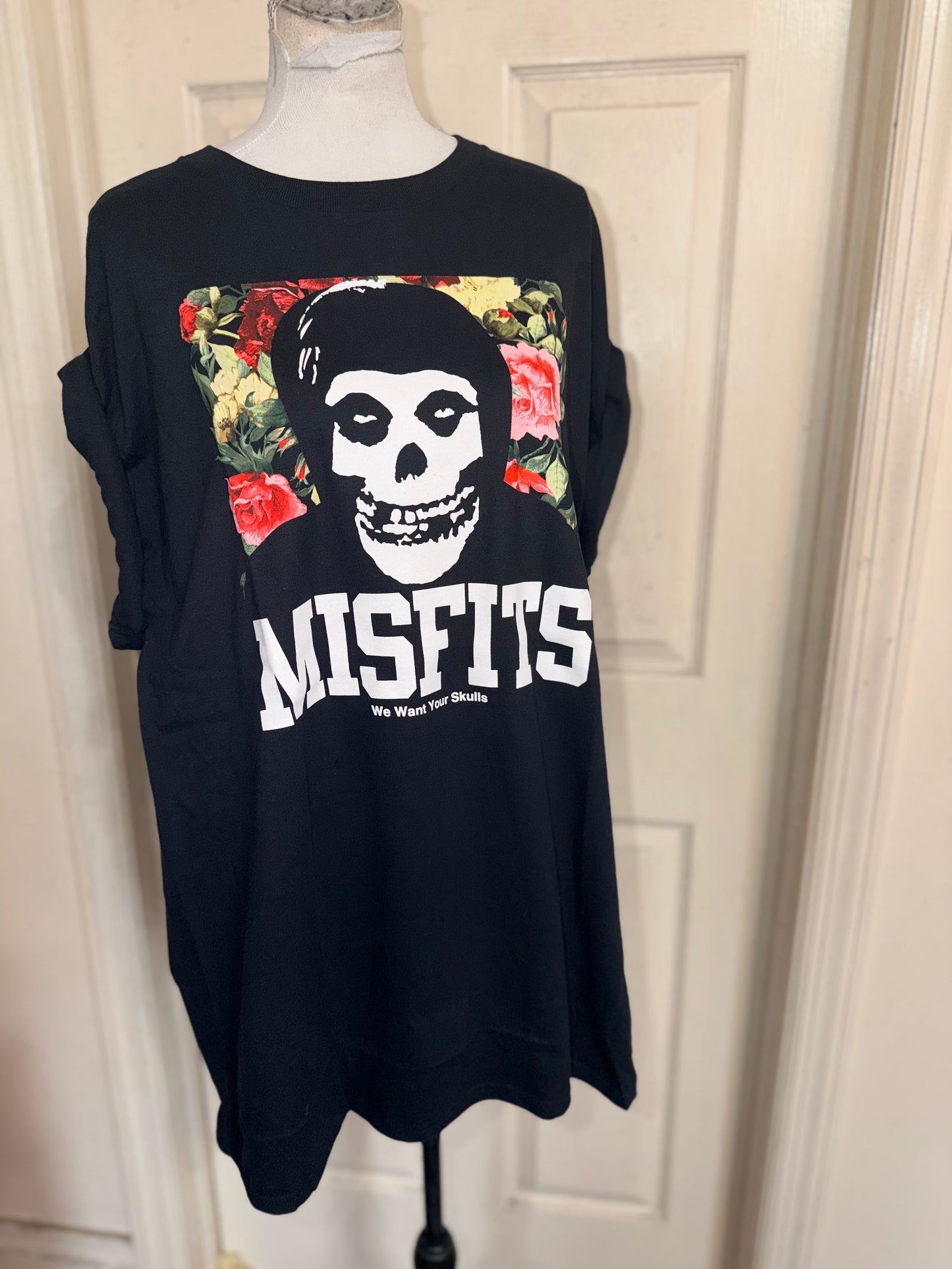 The Misfits Oversized Distressed Tee