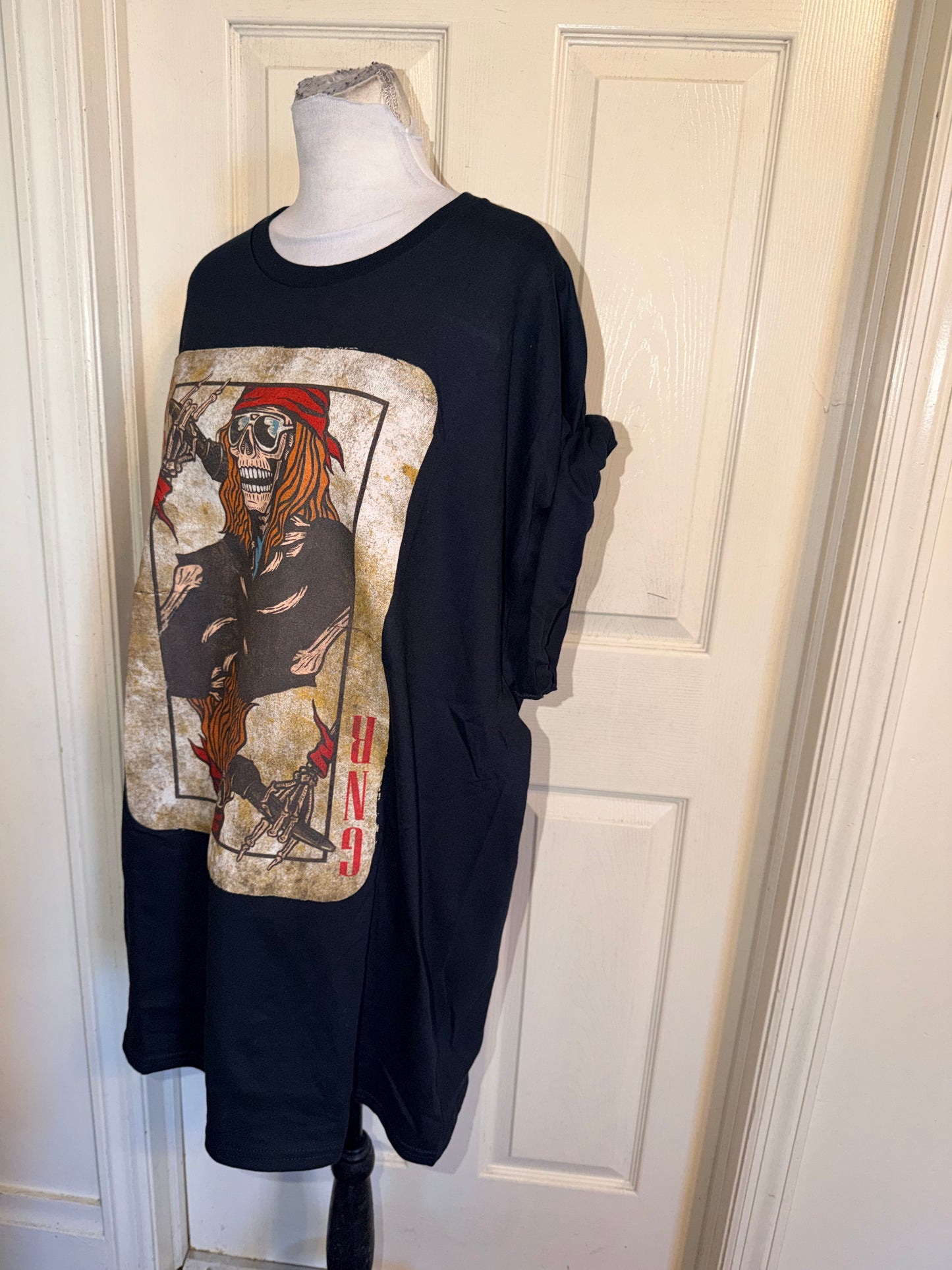 Guns N’ Roses Oversized Distressed Tee