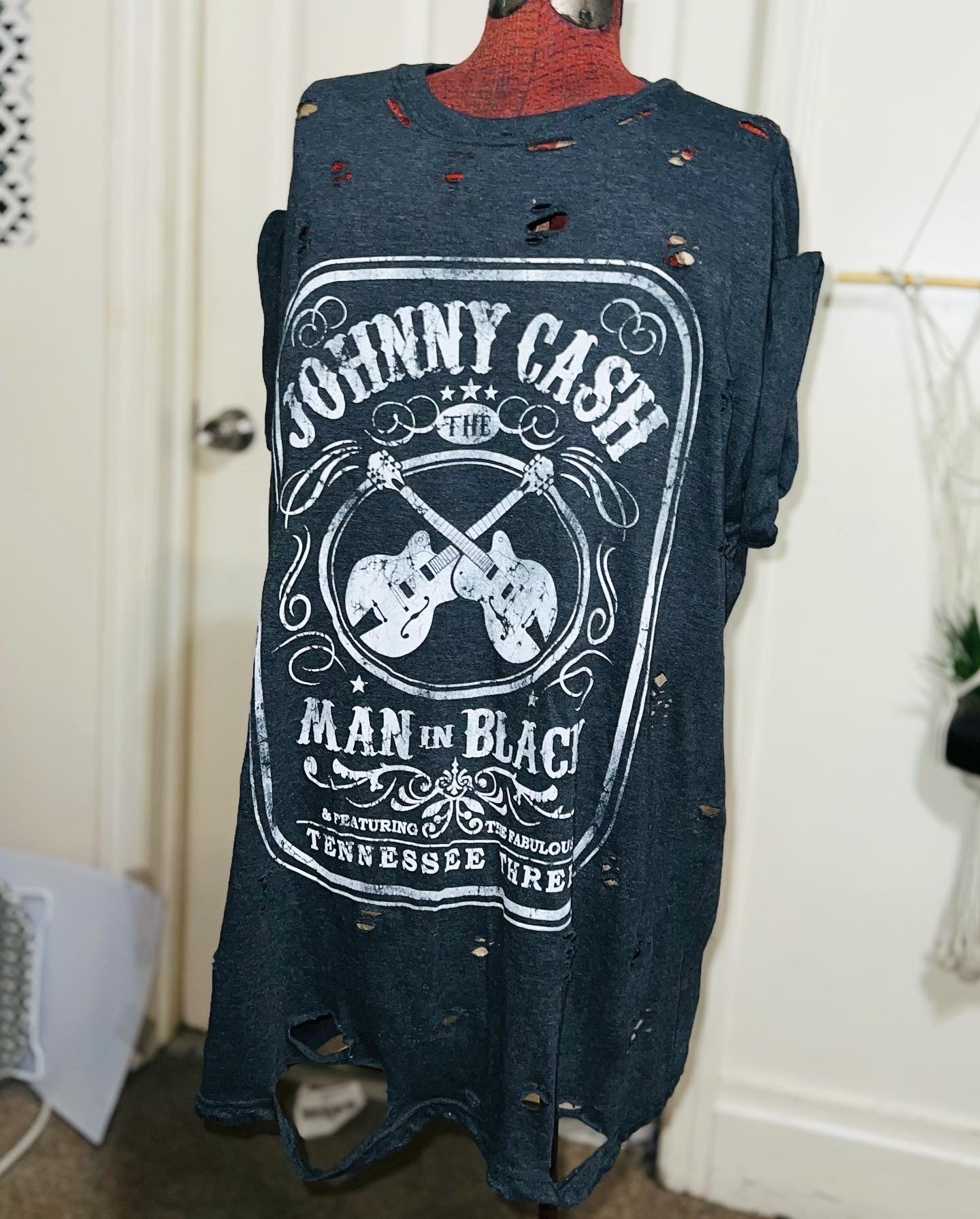 Johnny Cash Oversized Distressed Tee