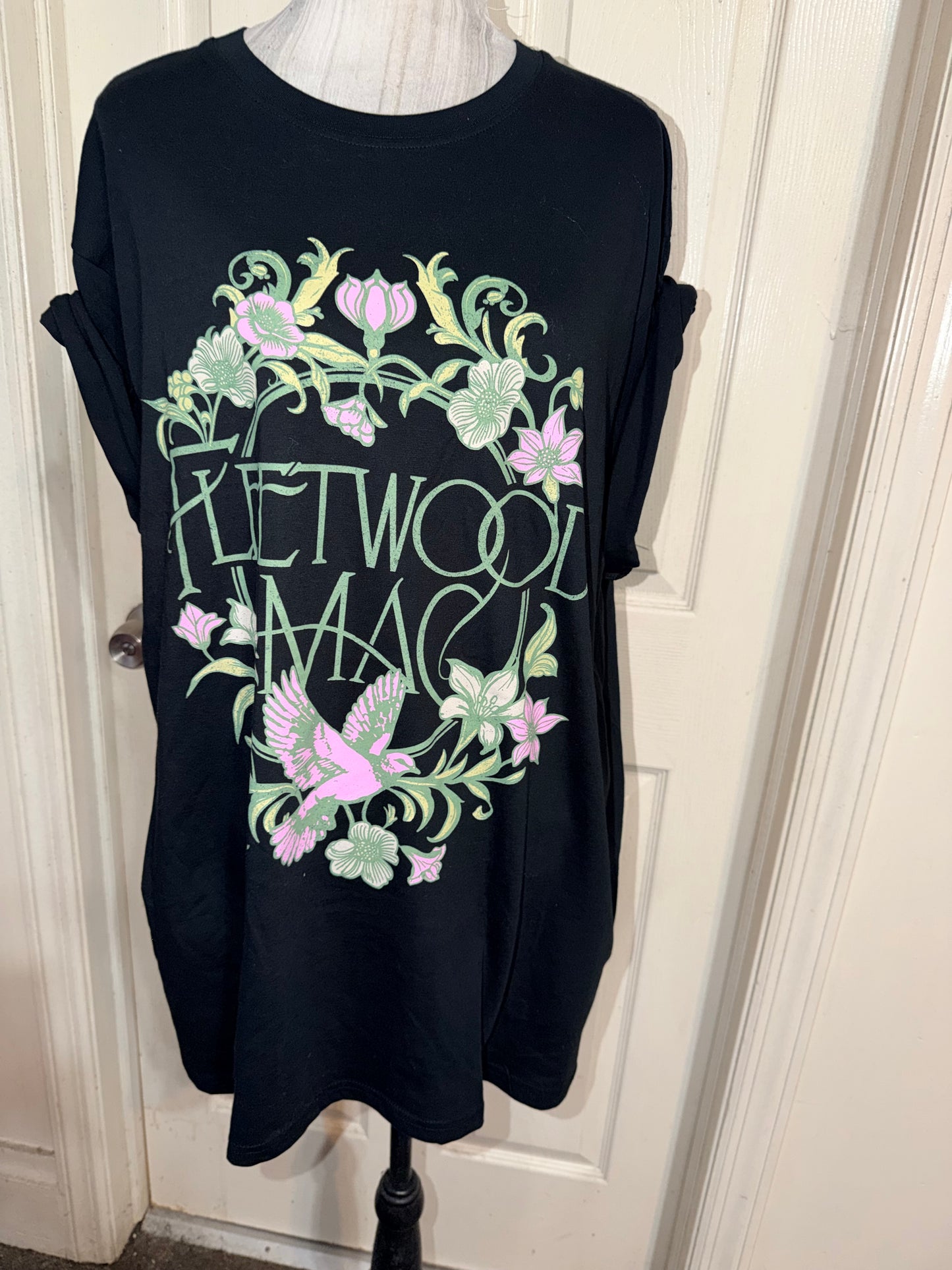 Fleetwood Mac Oversized Distressed Tee